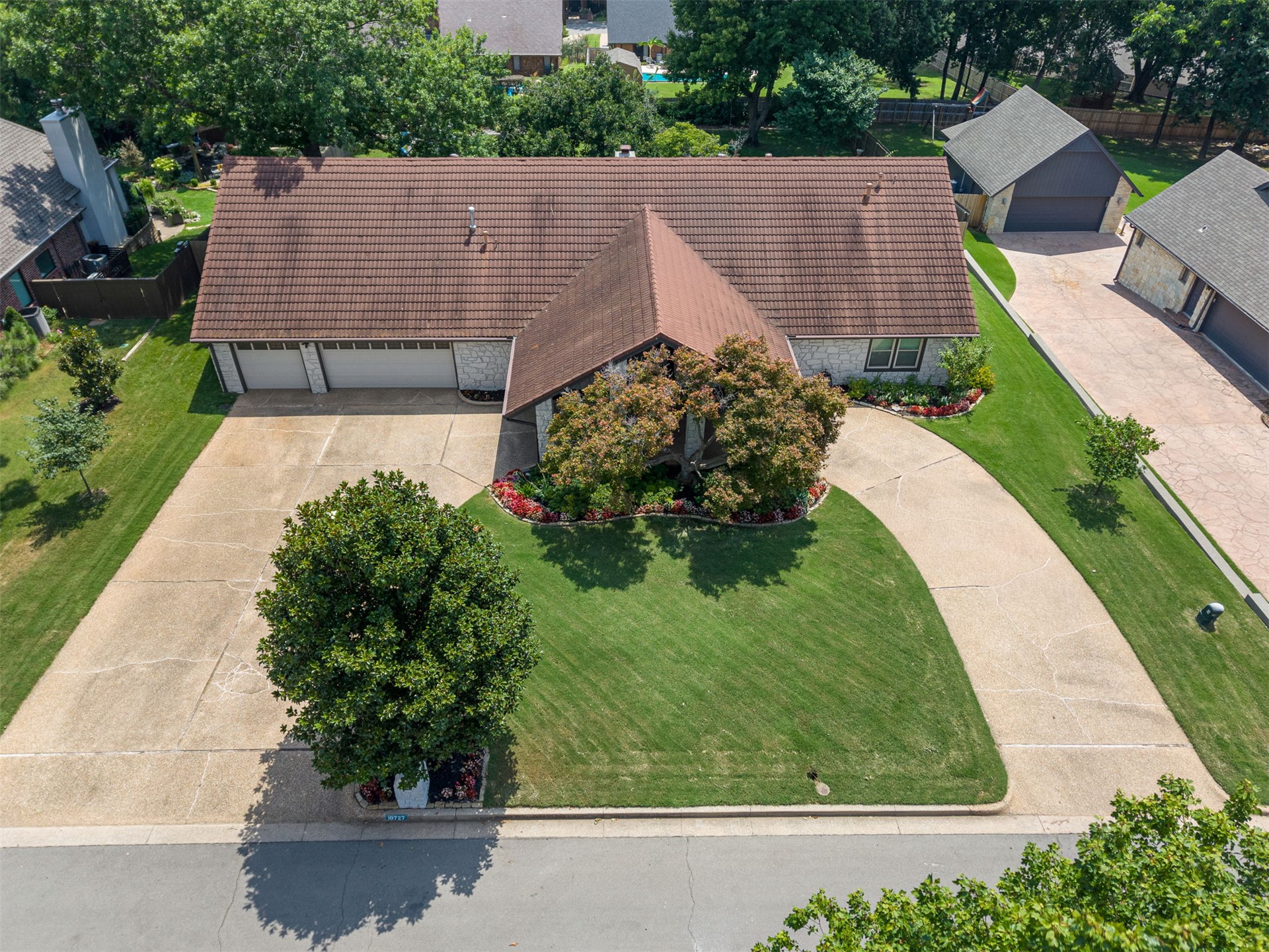 10727 S 69th East Avenue Tulsa OK 74133