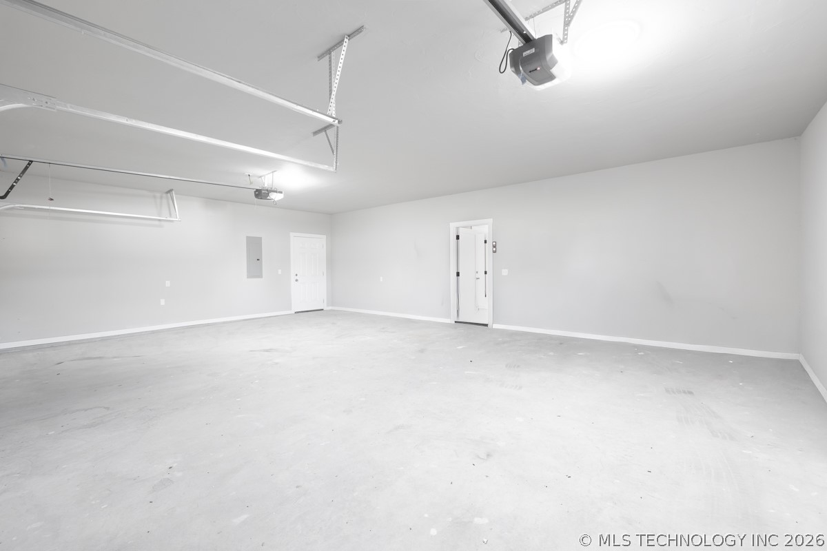 1305 S Monte Vista Ada OK 74820