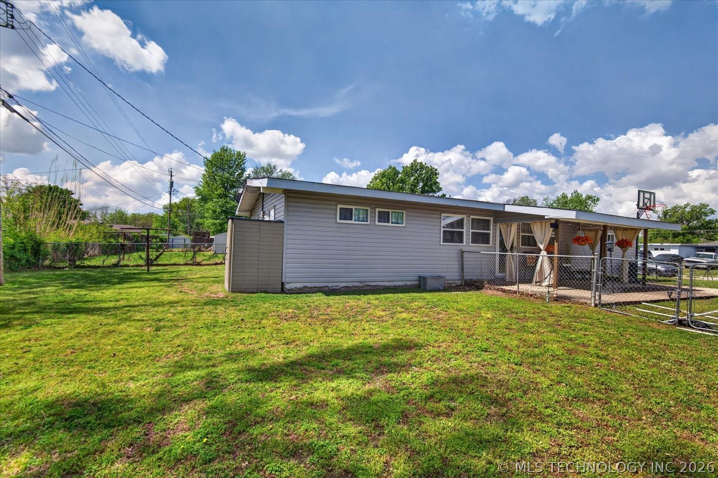 420 NW Lahoma Drive Bartlesville OK 74003
