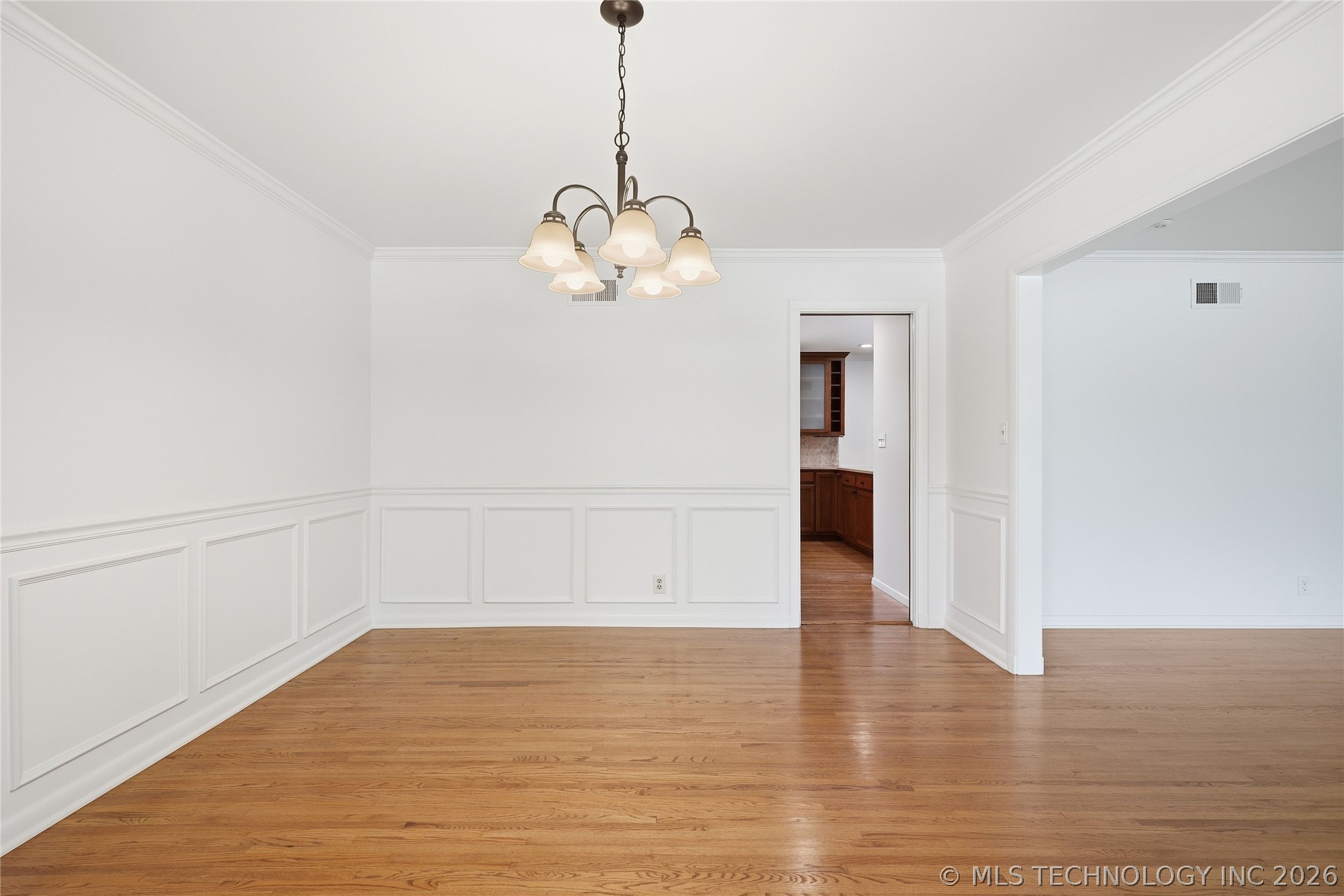 2853 E 35th Place Tulsa OK 74105