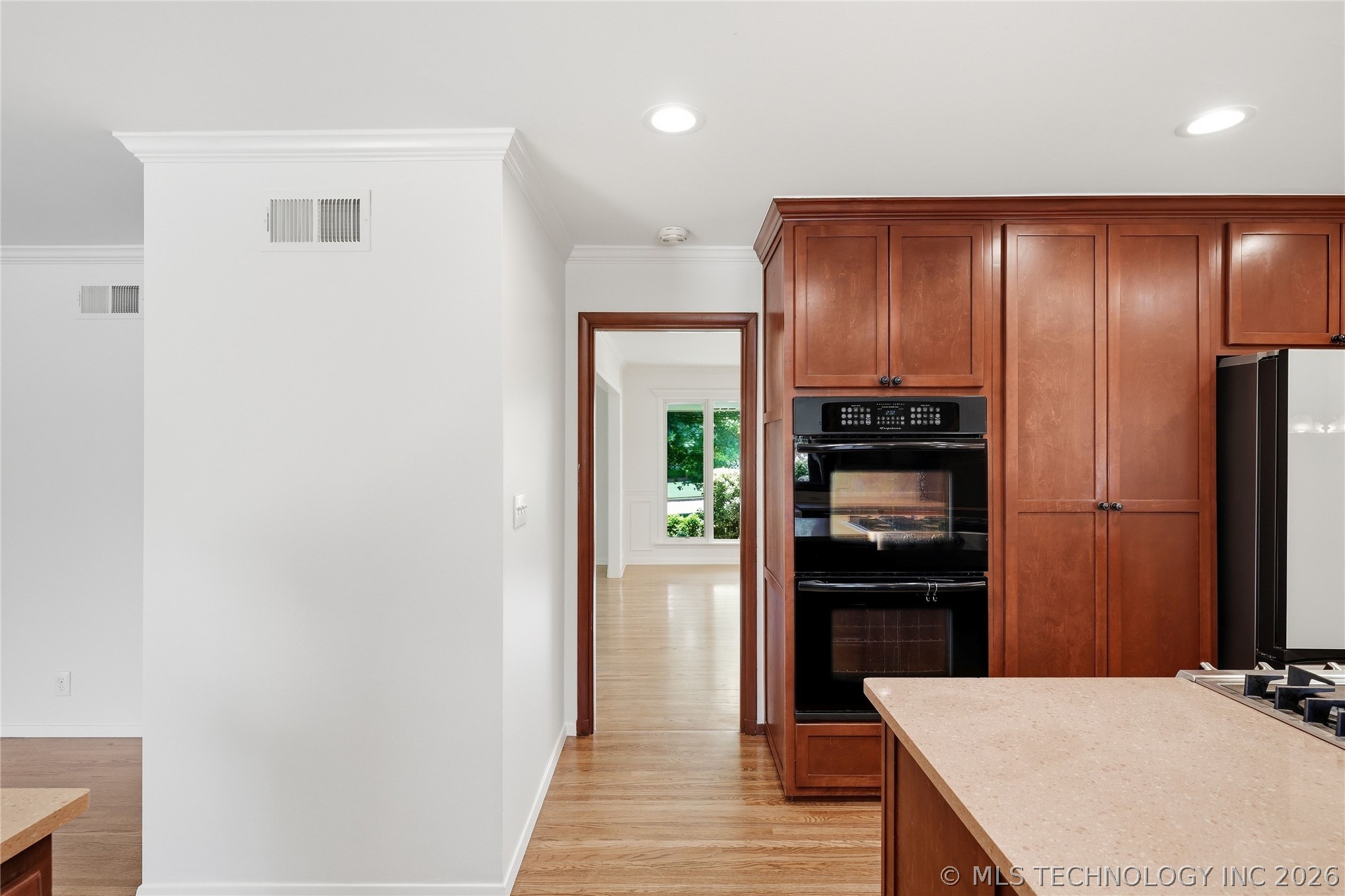 2853 E 35th Place Tulsa OK 74105