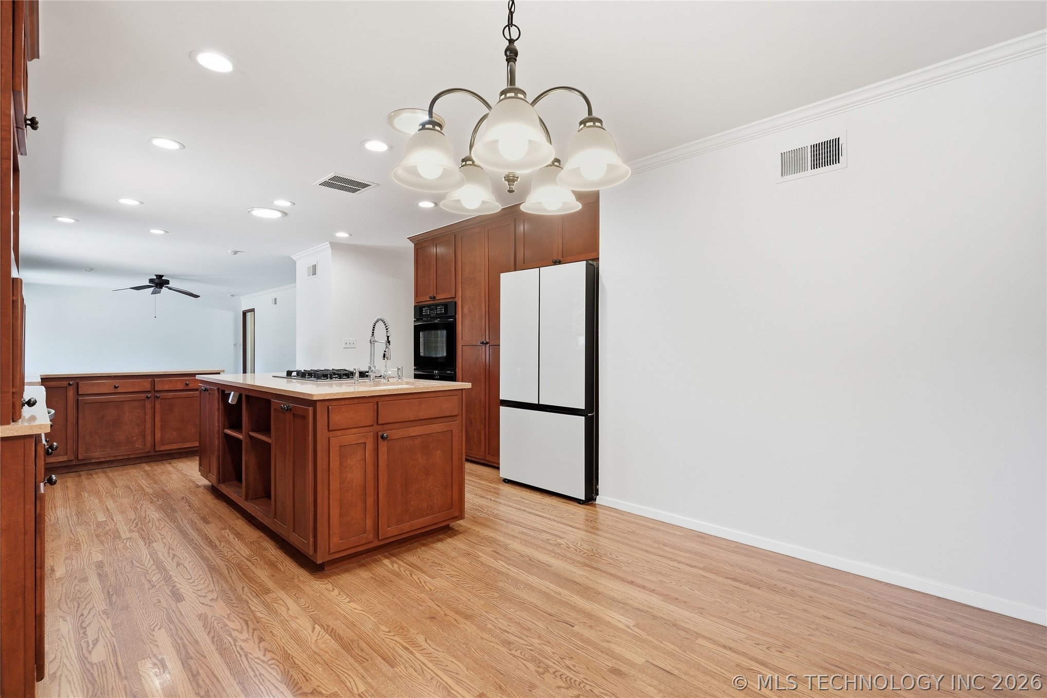 2853 E 35th Place Tulsa OK 74105