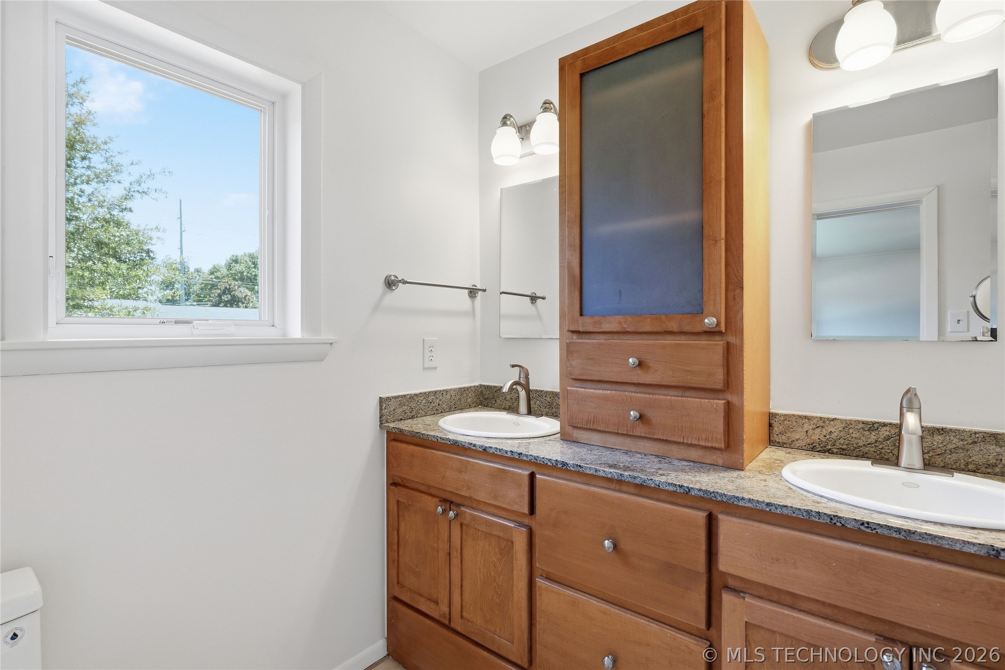 2853 E 35th Place Tulsa OK 74105