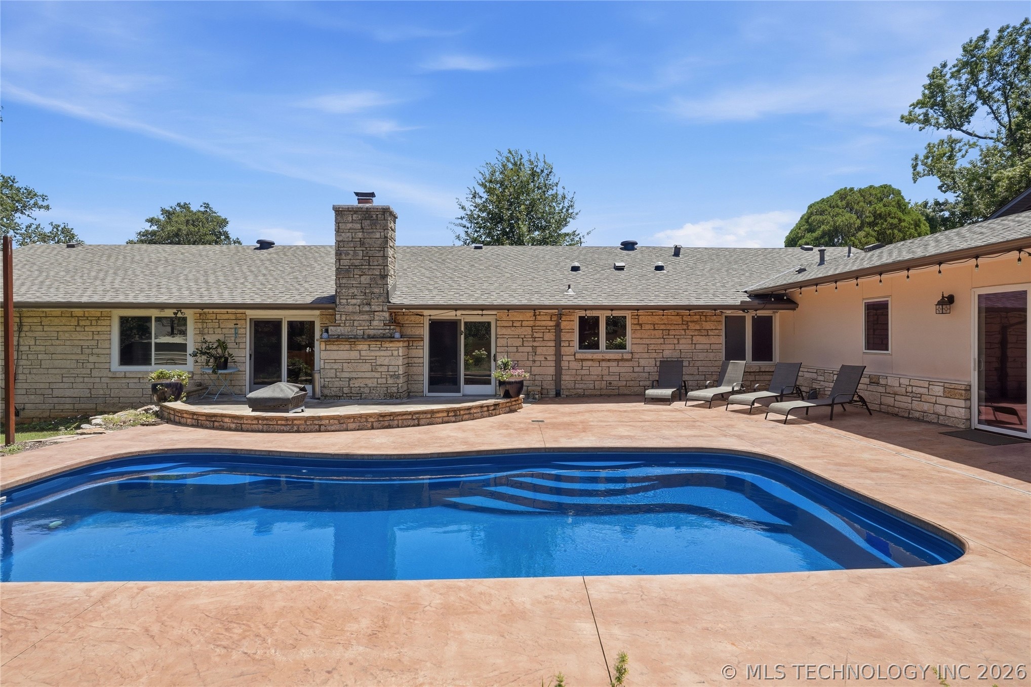 2853 E 35th Place Tulsa OK 74105