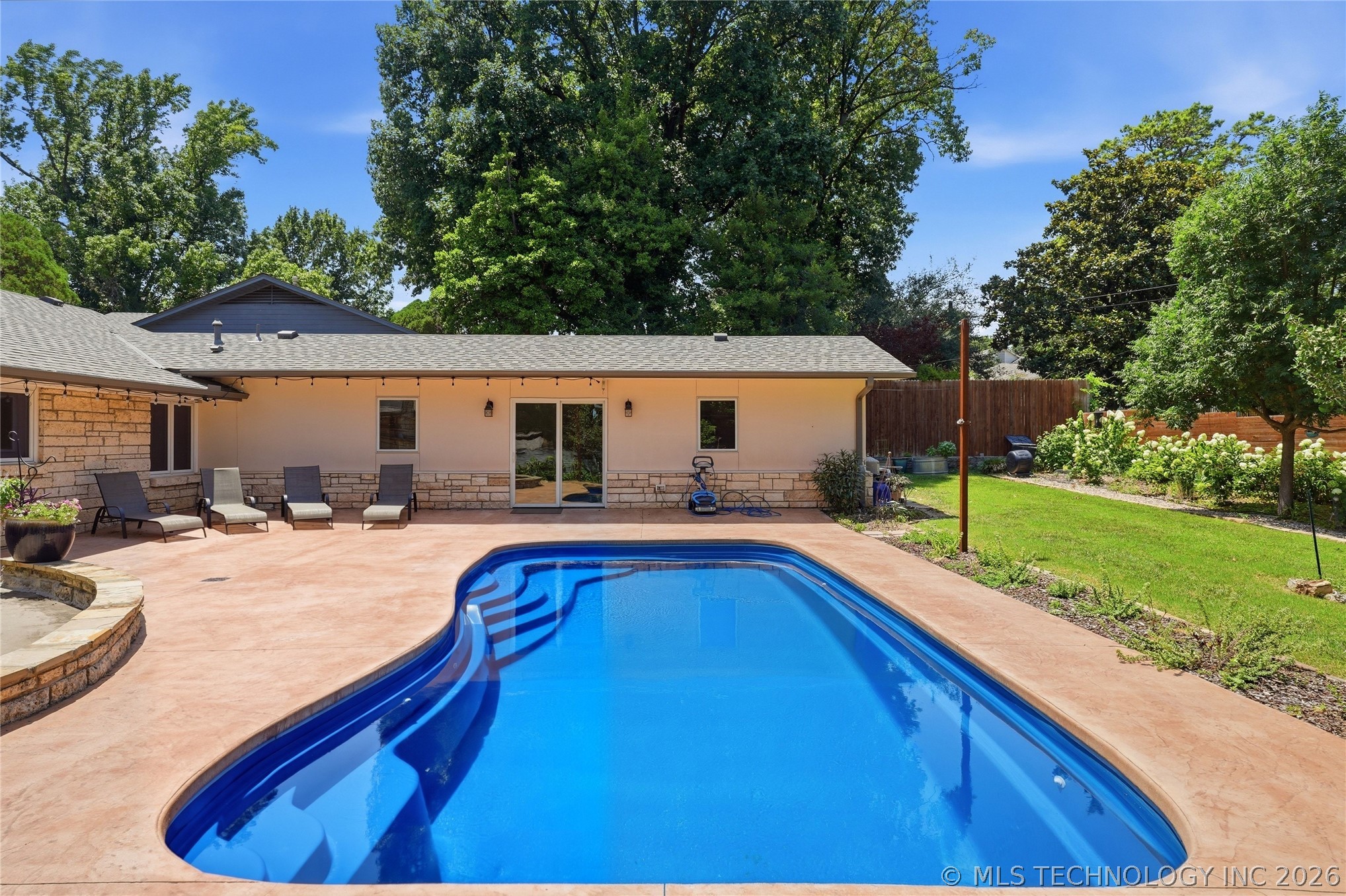 2853 E 35th Place Tulsa OK 74105