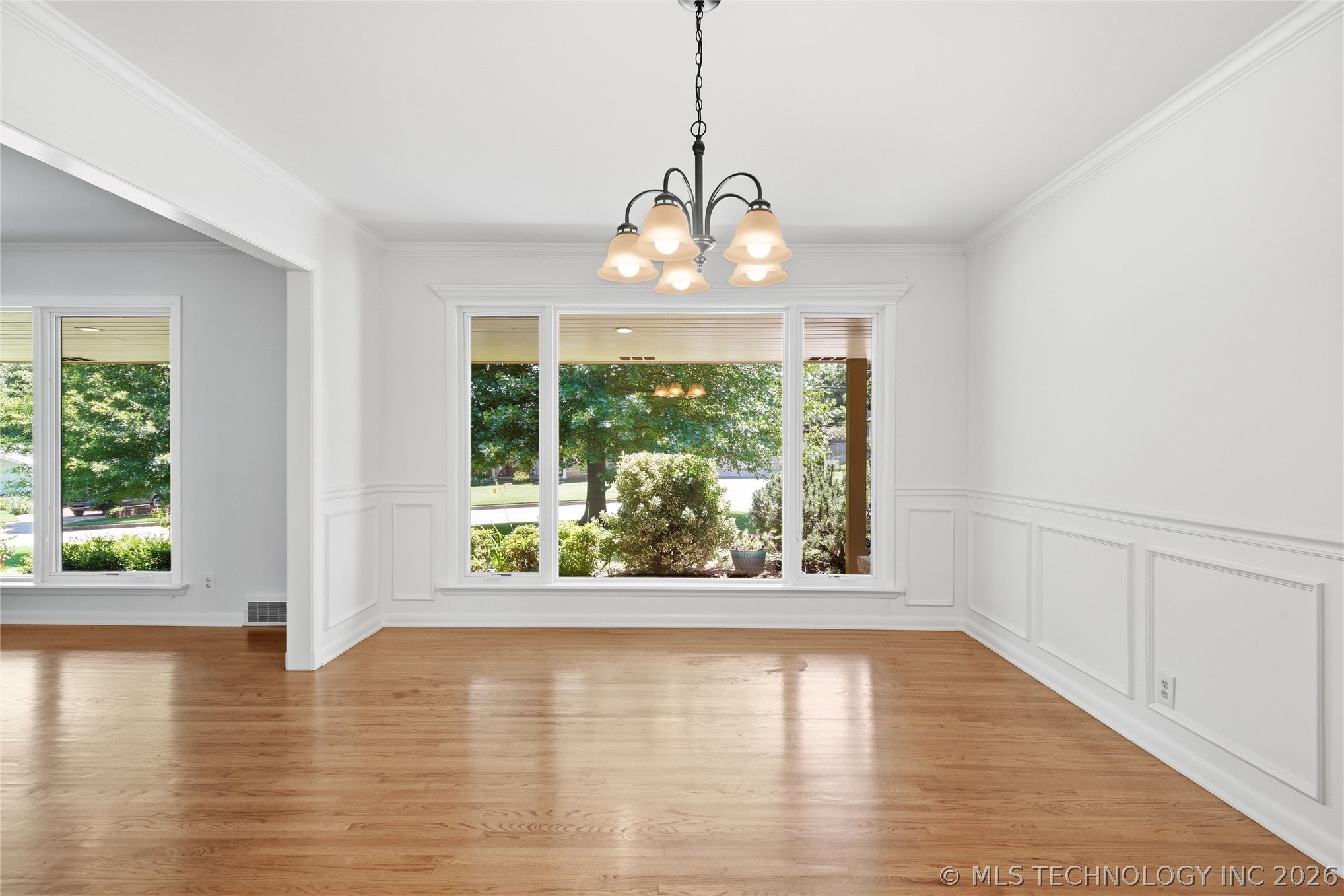2853 E 35th Place Tulsa OK 74105