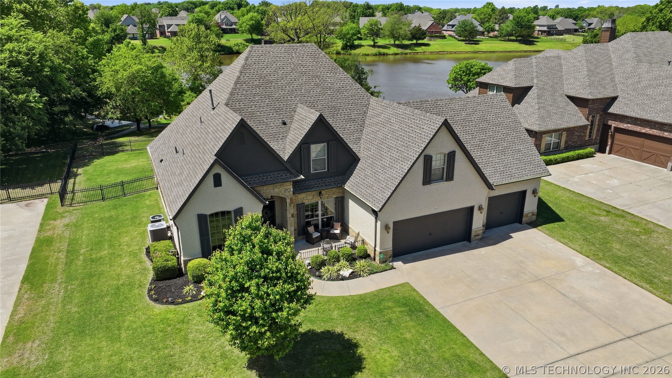 304 S 76th Street Broken Arrow OK 74014