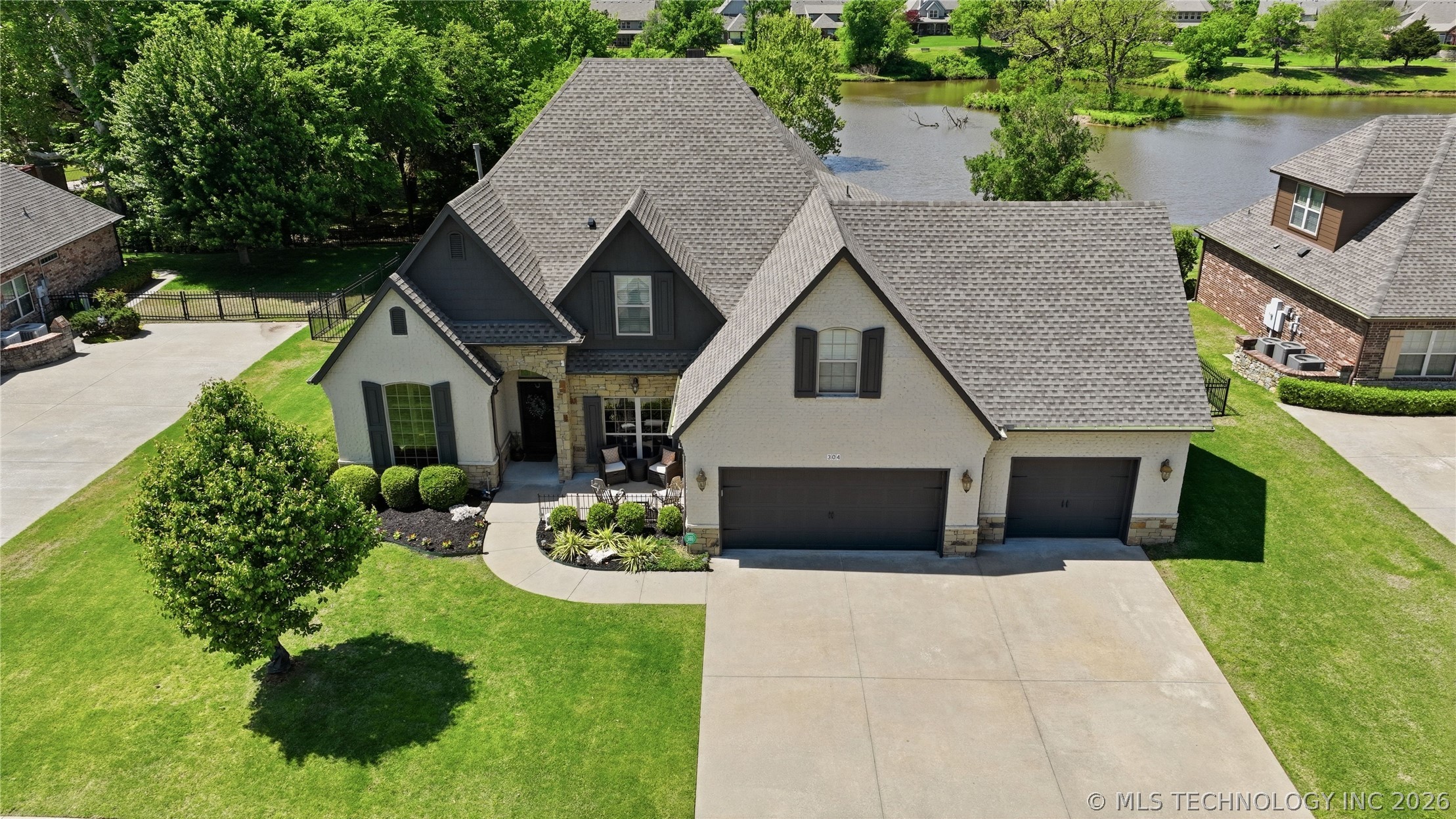 304 S 76th Street Broken Arrow OK 74014