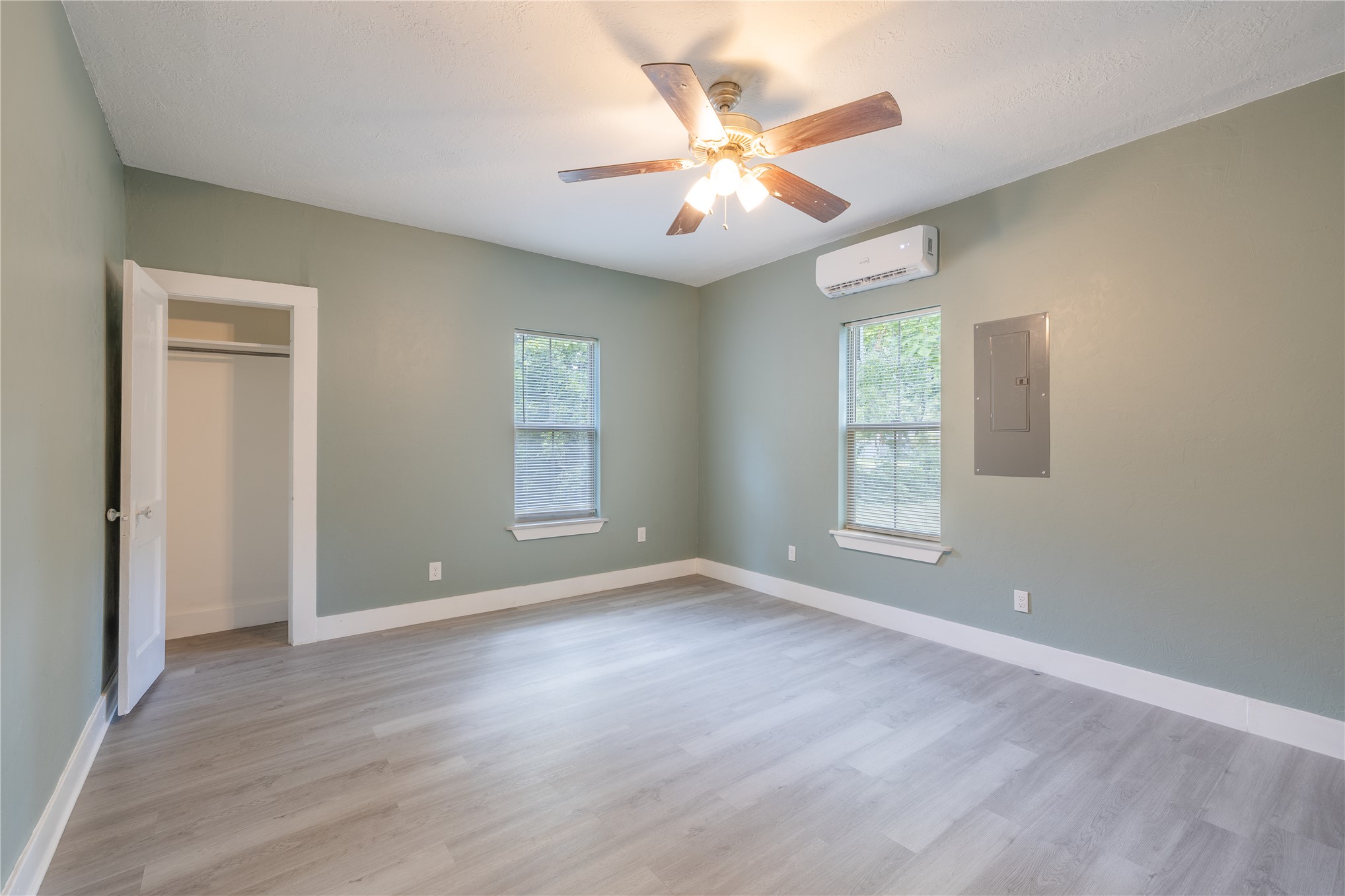 325 N Cherry Ada OK 74820
