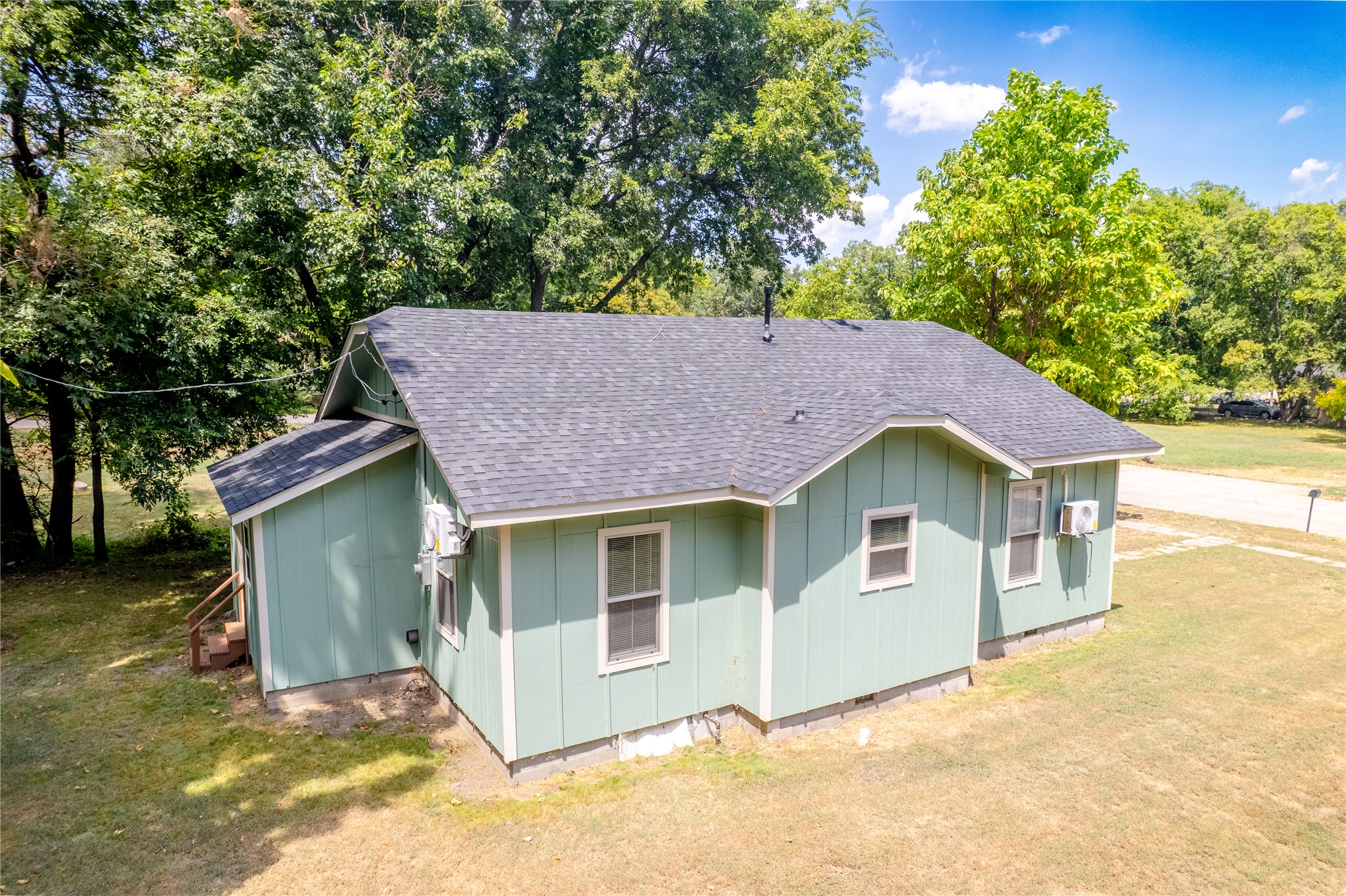 325 N Cherry Ada OK 74820