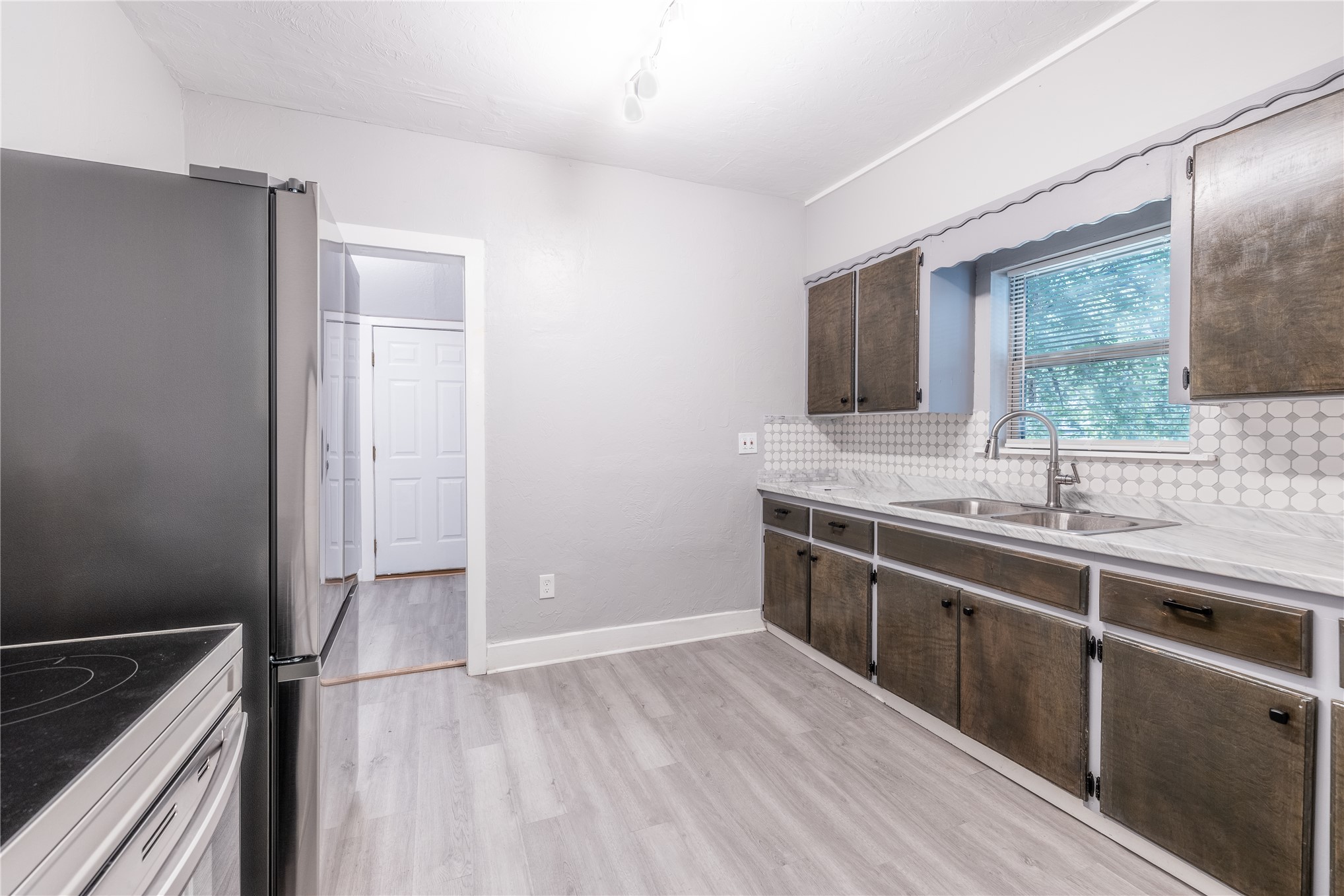 325 N Cherry Ada OK 74820