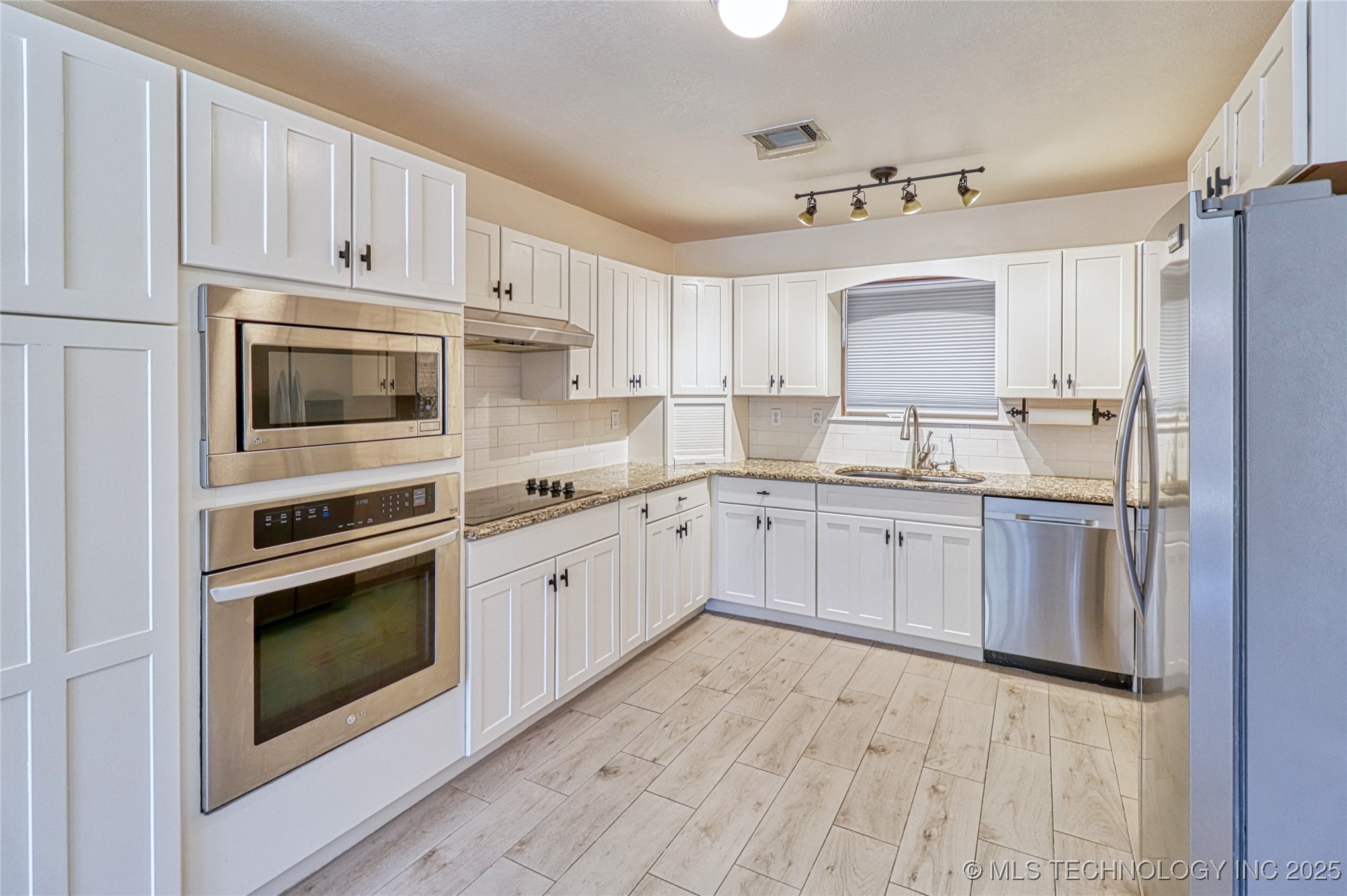 181 Hummingbird Lane Eufaula OK 74432