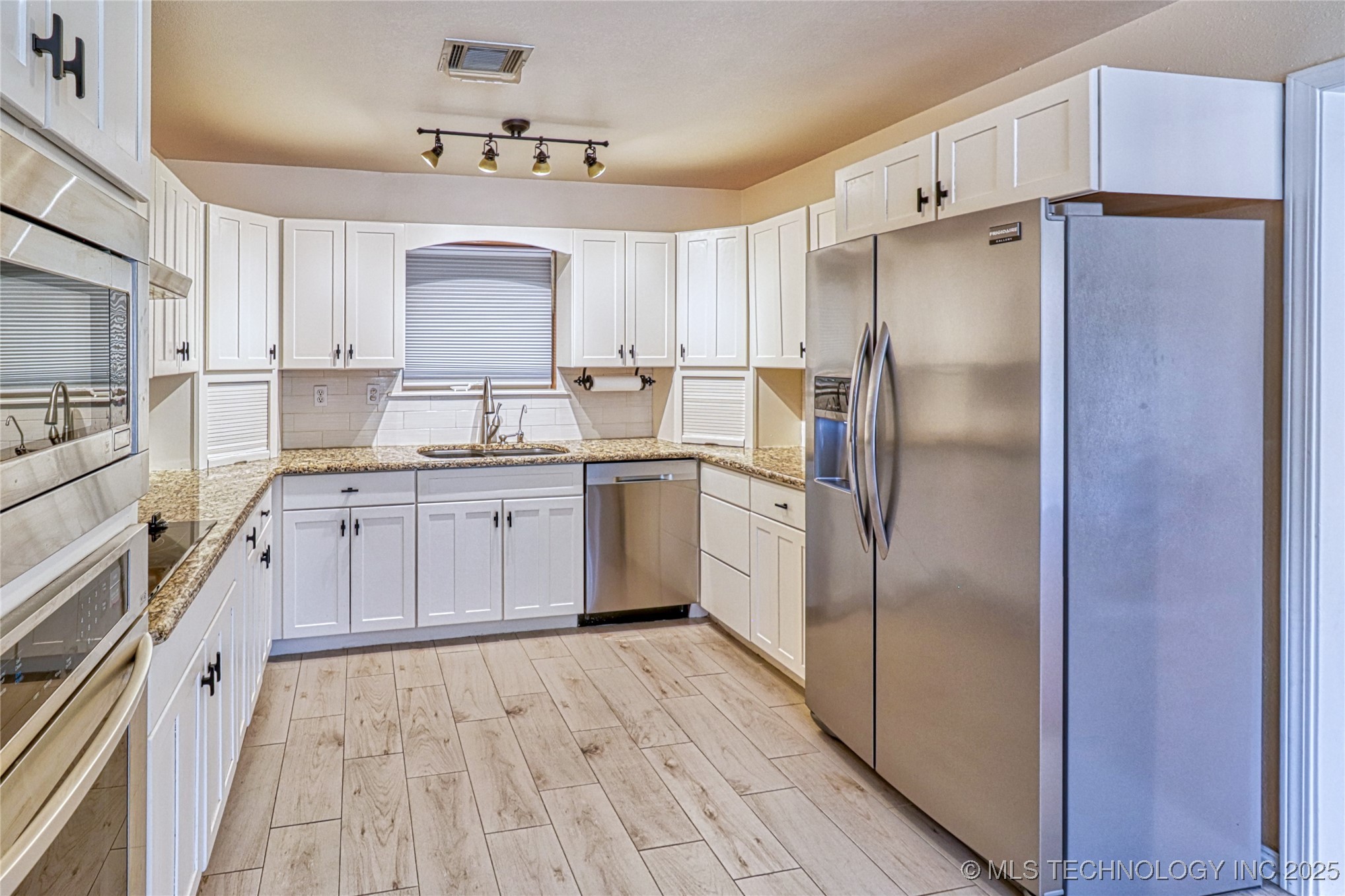181 Hummingbird Lane Eufaula OK 74432
