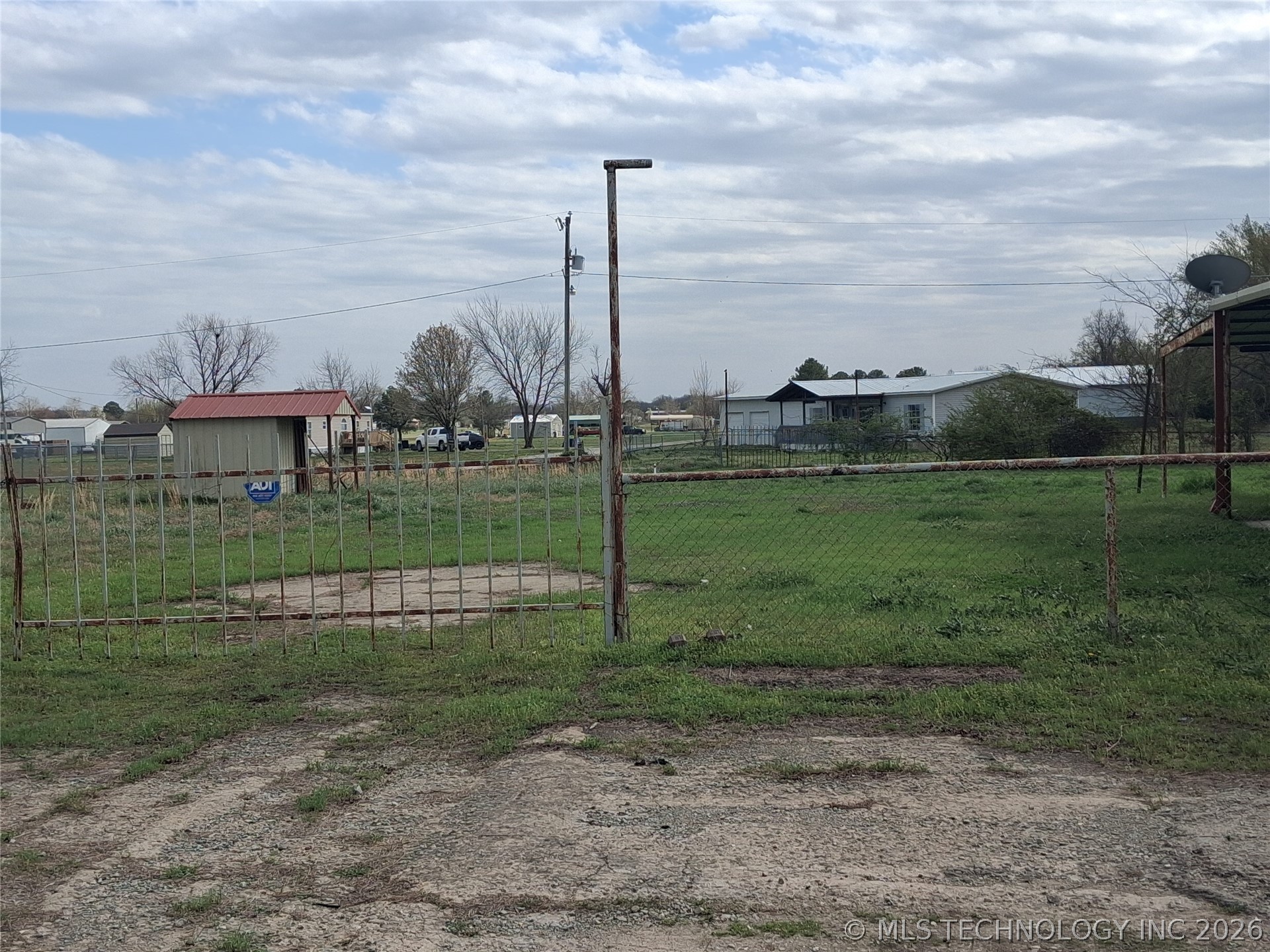 420576 E Texanna Road Checotah OK 74426