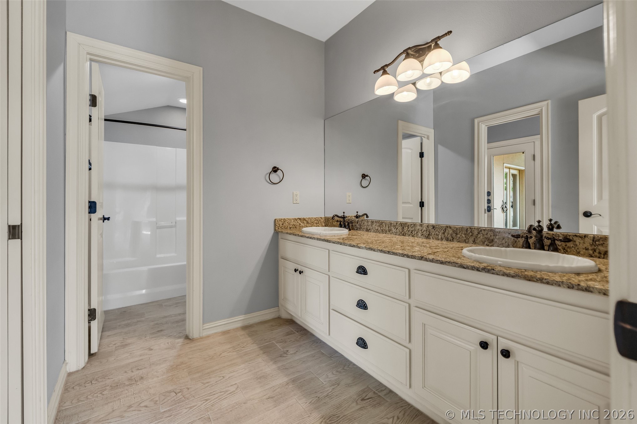 5630 E 117th Place Tulsa OK 74137
