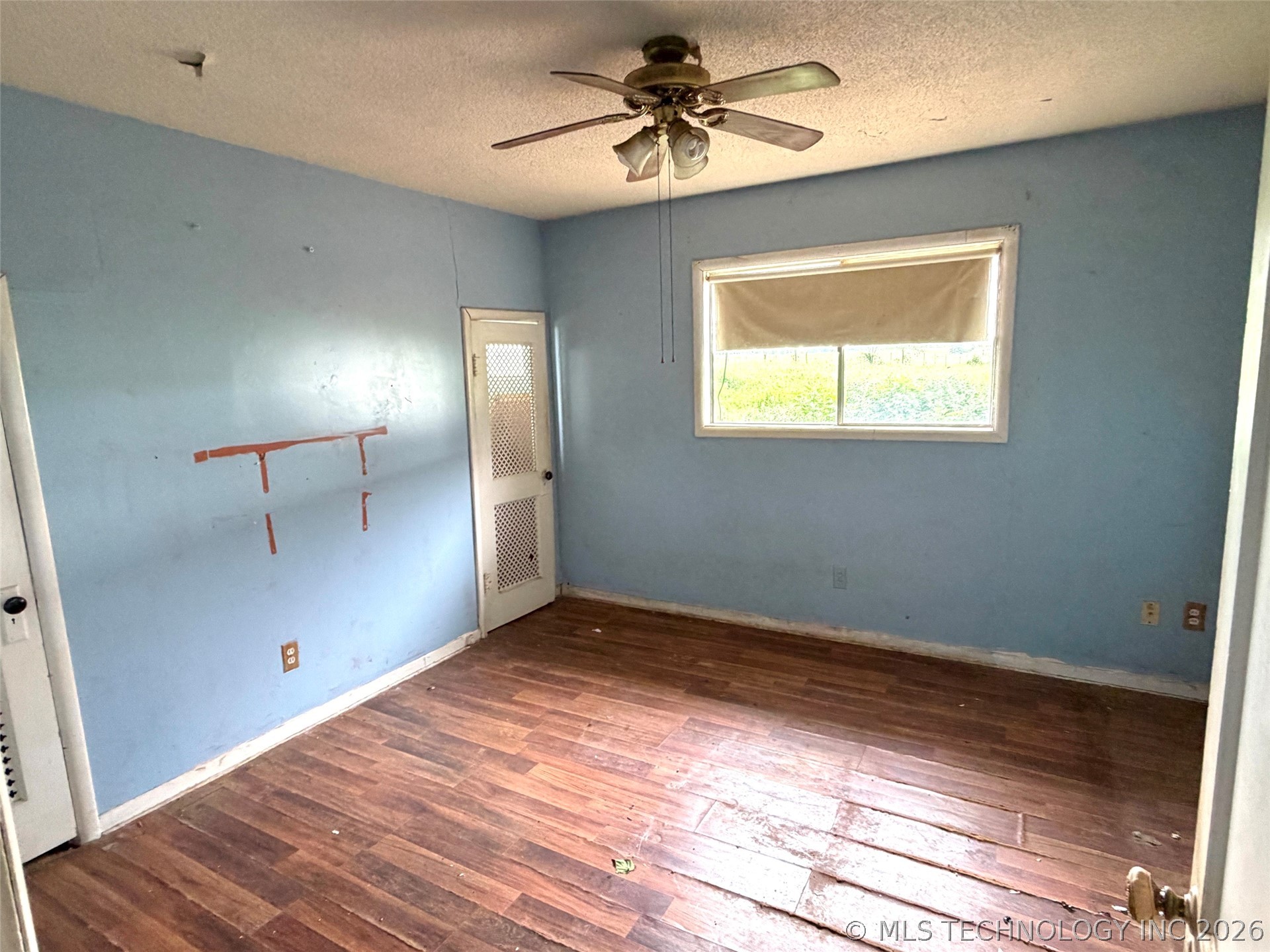 56601 E 150 Road Fairland OK 74343