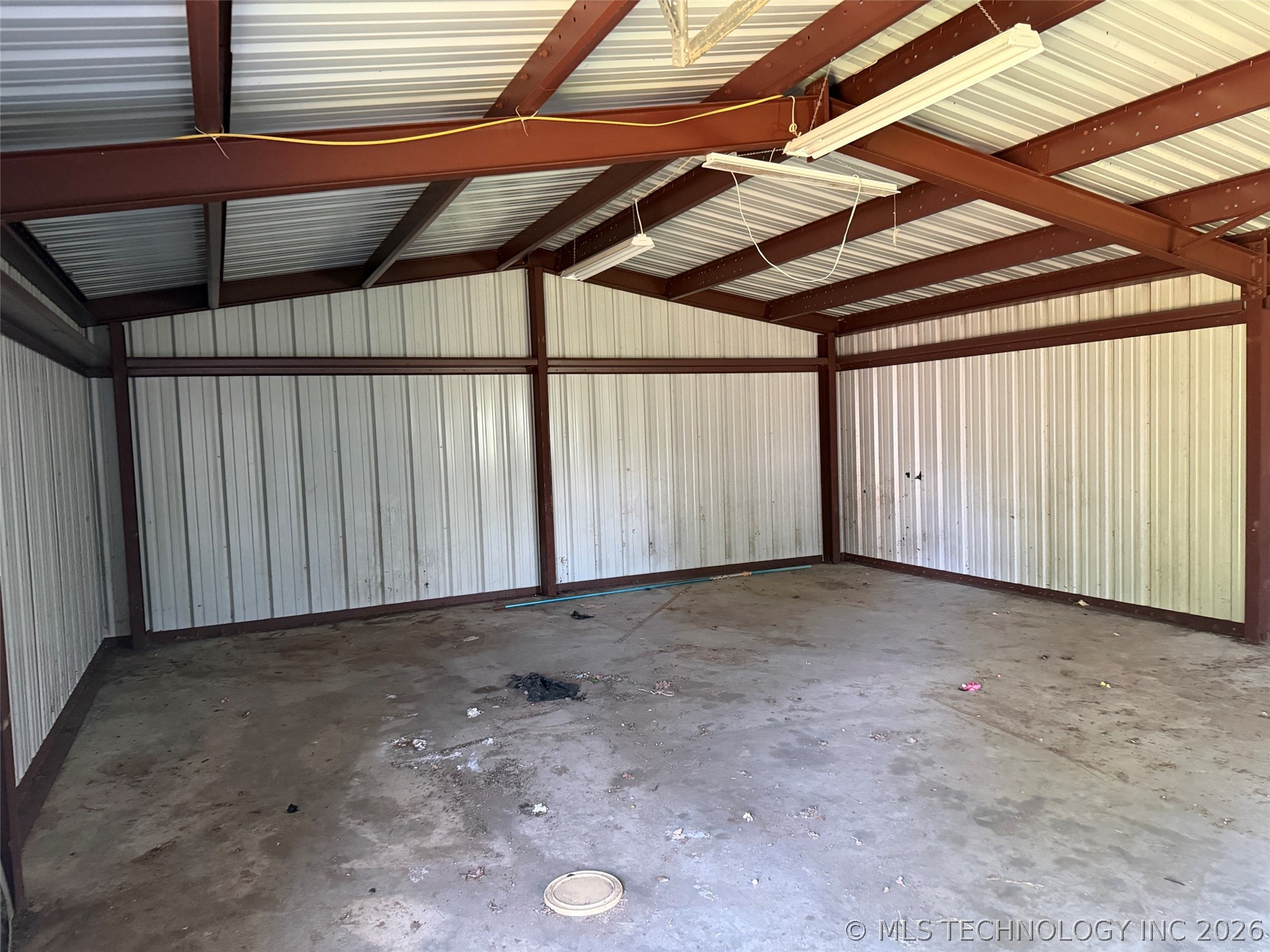 56601 E 150 Road Fairland OK 74343