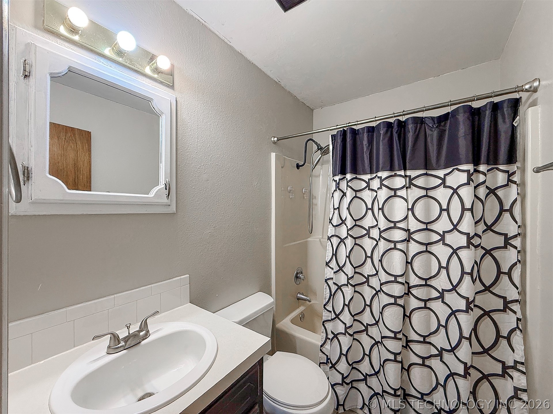 292 N Moccasin Avenue Tahlequah OK 74464