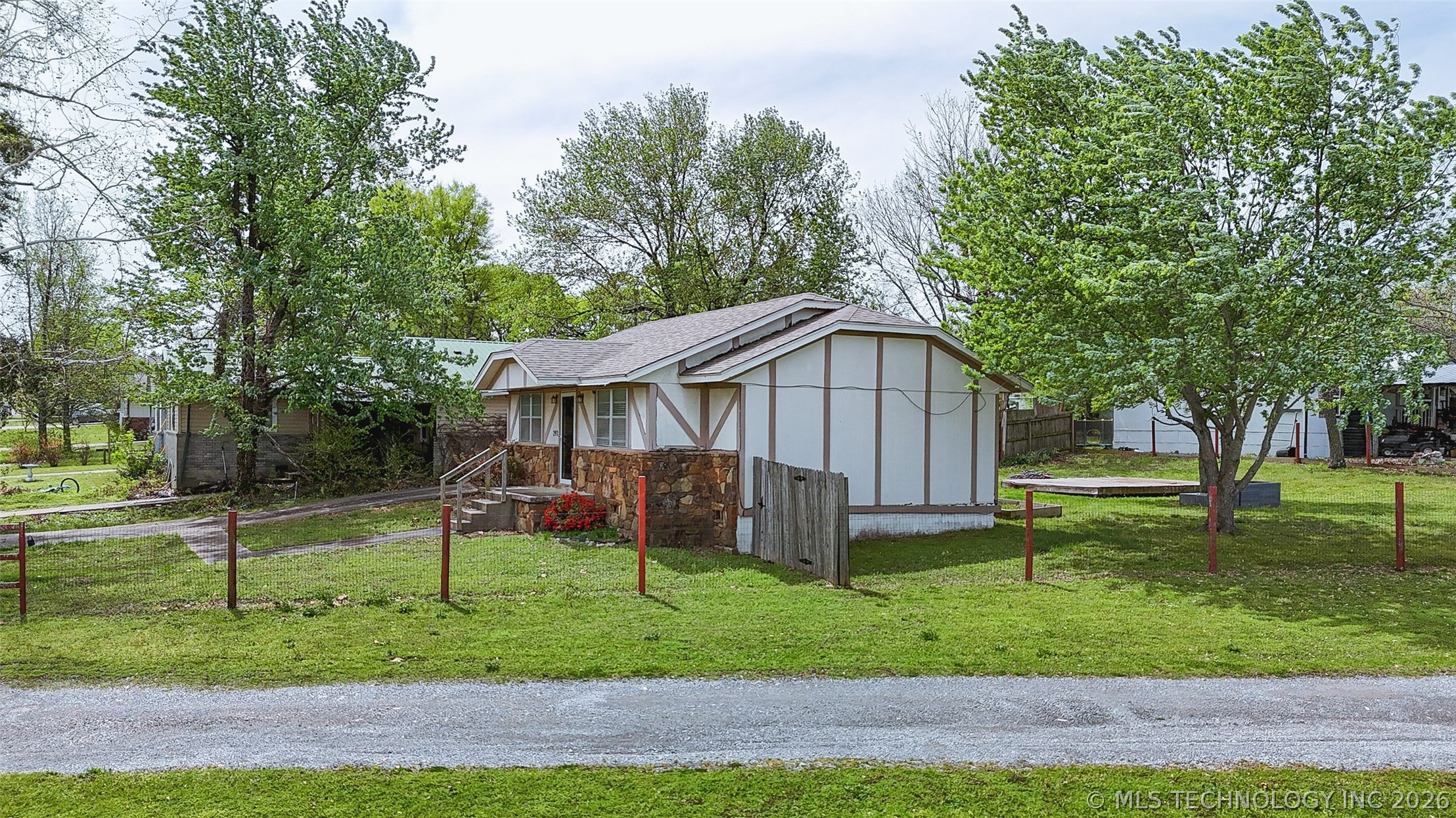 292 N Moccasin Avenue Tahlequah OK 74464