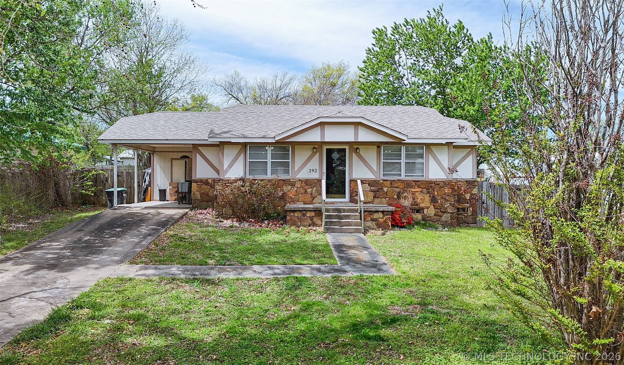 292 N Moccasin Avenue Tahlequah OK 74464