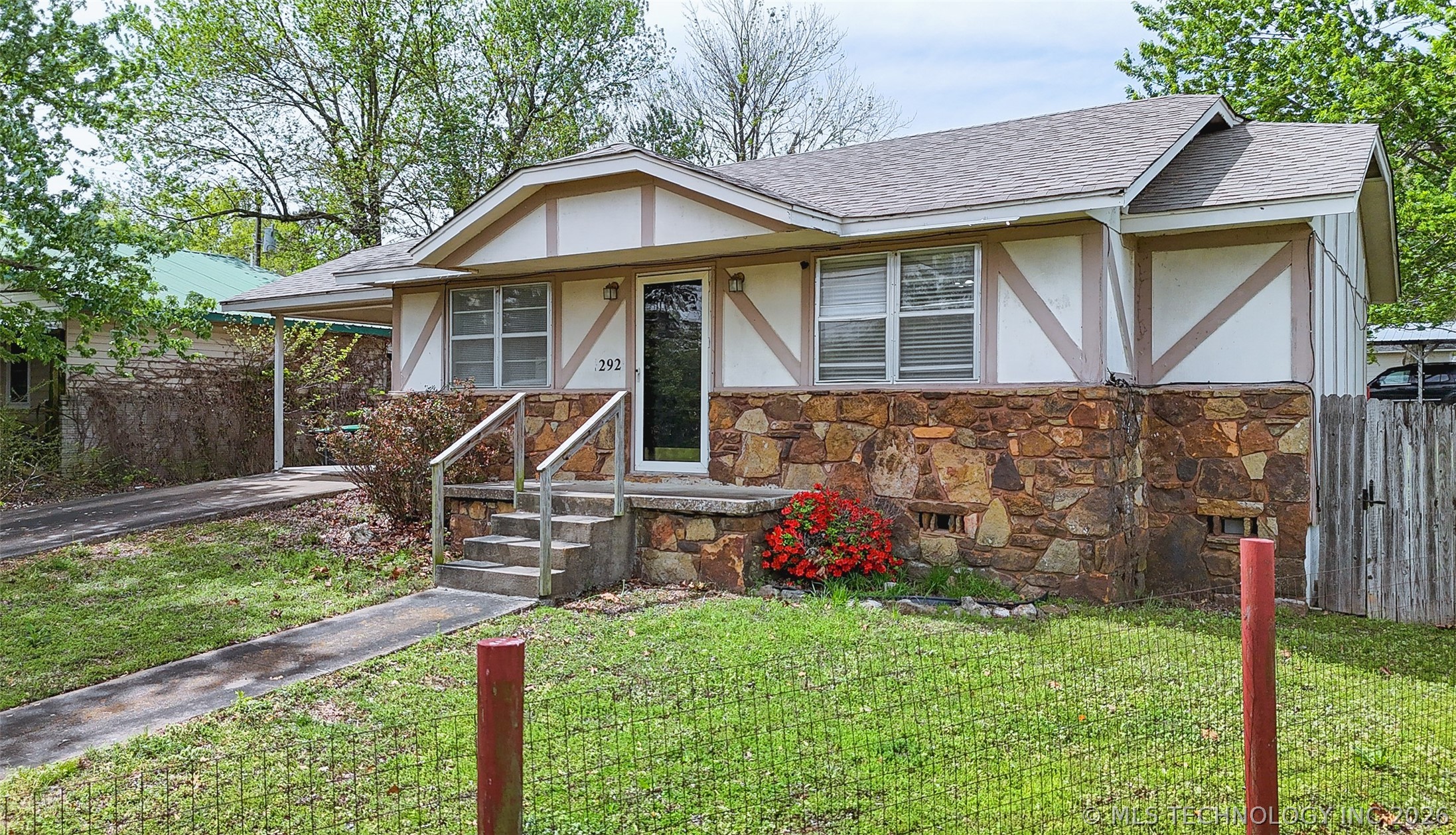 292 N Moccasin Avenue Tahlequah OK 74464