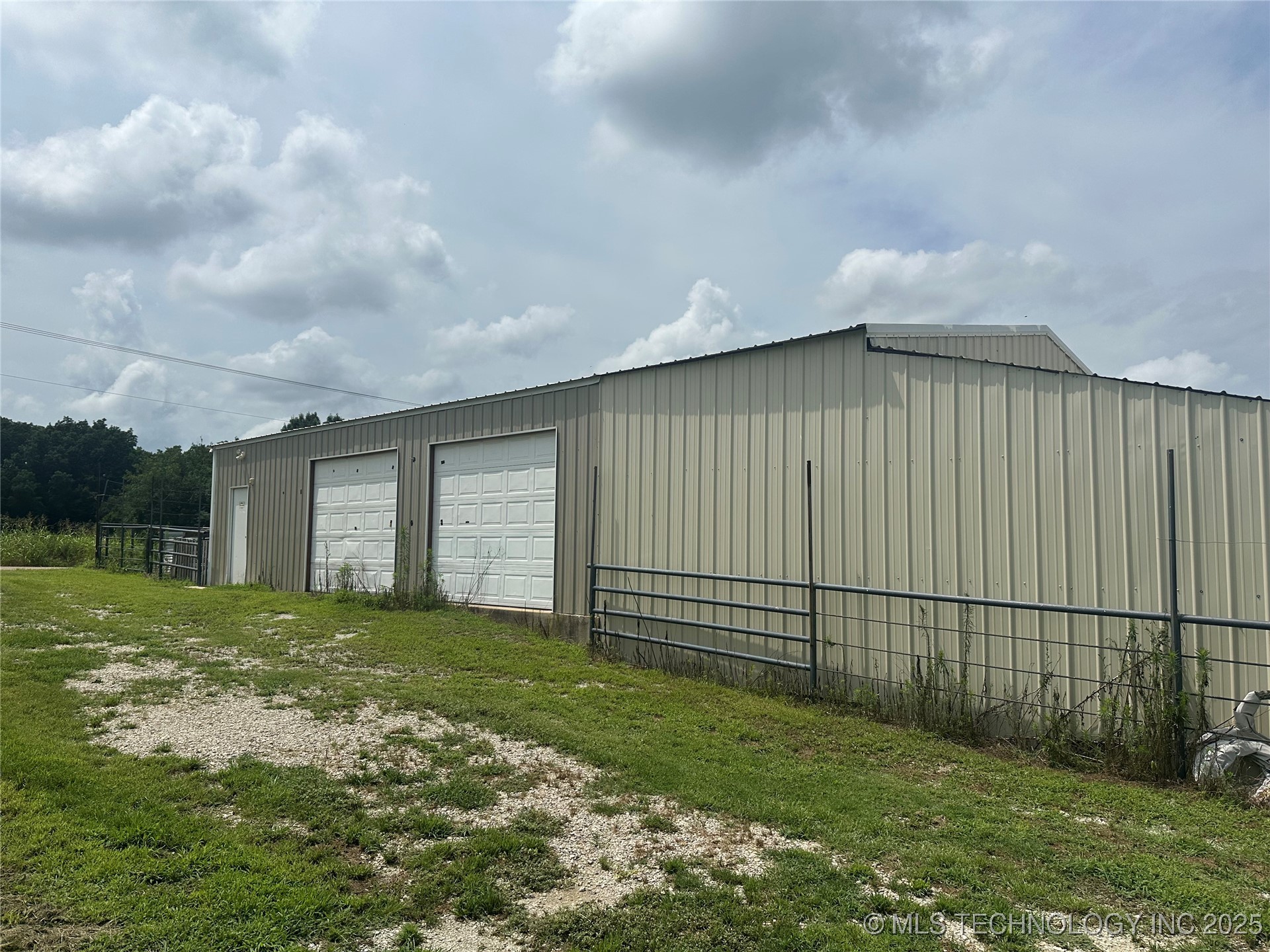 25074 County Road 3500 Roff OK 74865