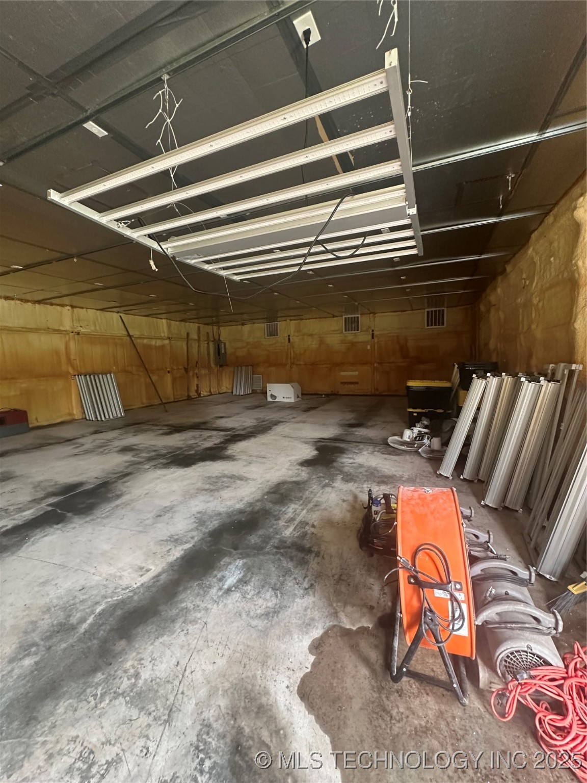 25074 County Road 3500 Roff OK 74865