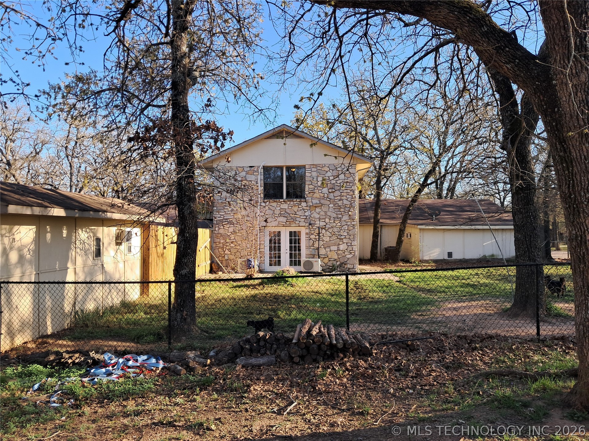 332 Hatley Bean Street Ardmore OK 73401