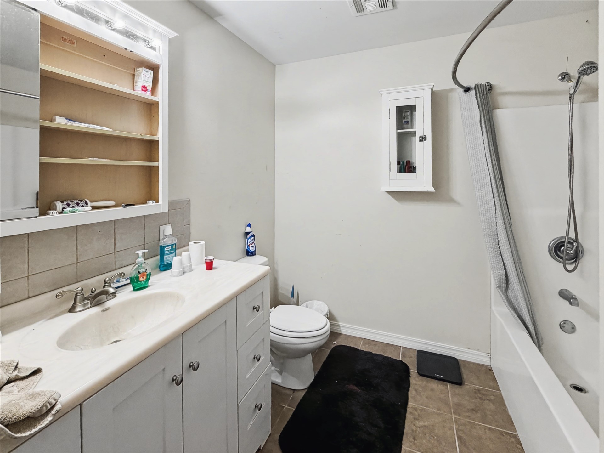 13410 W 750 Road Tahlequah OK 74464