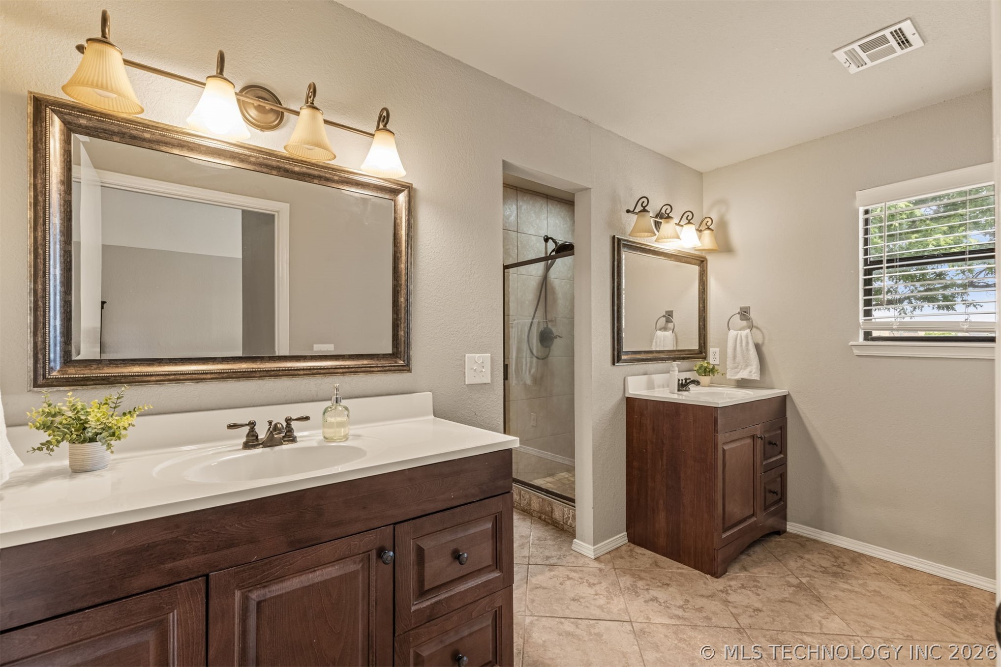 1119 E Dover Street Broken Arrow OK 74012