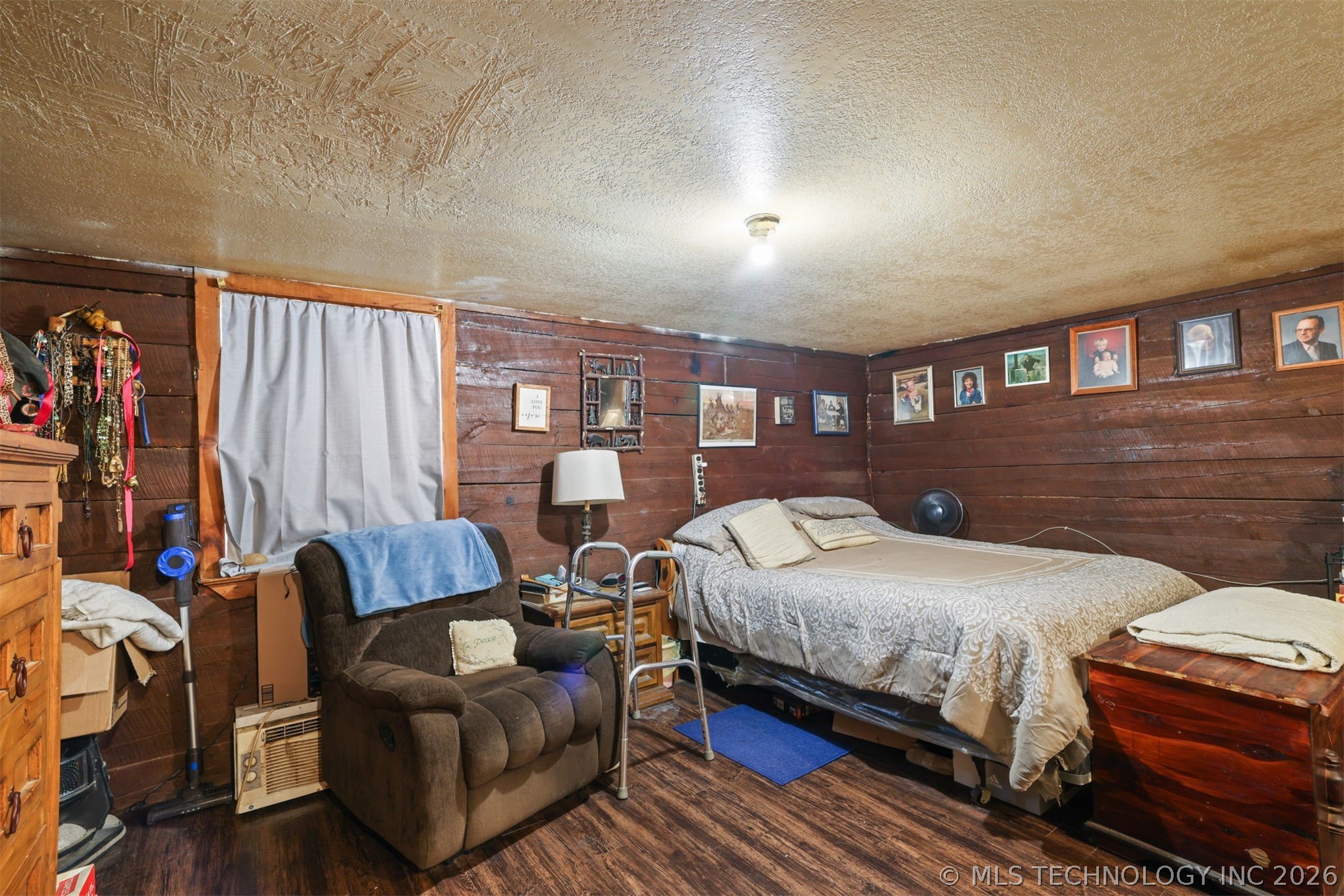700 N 8th Calera OK 74730