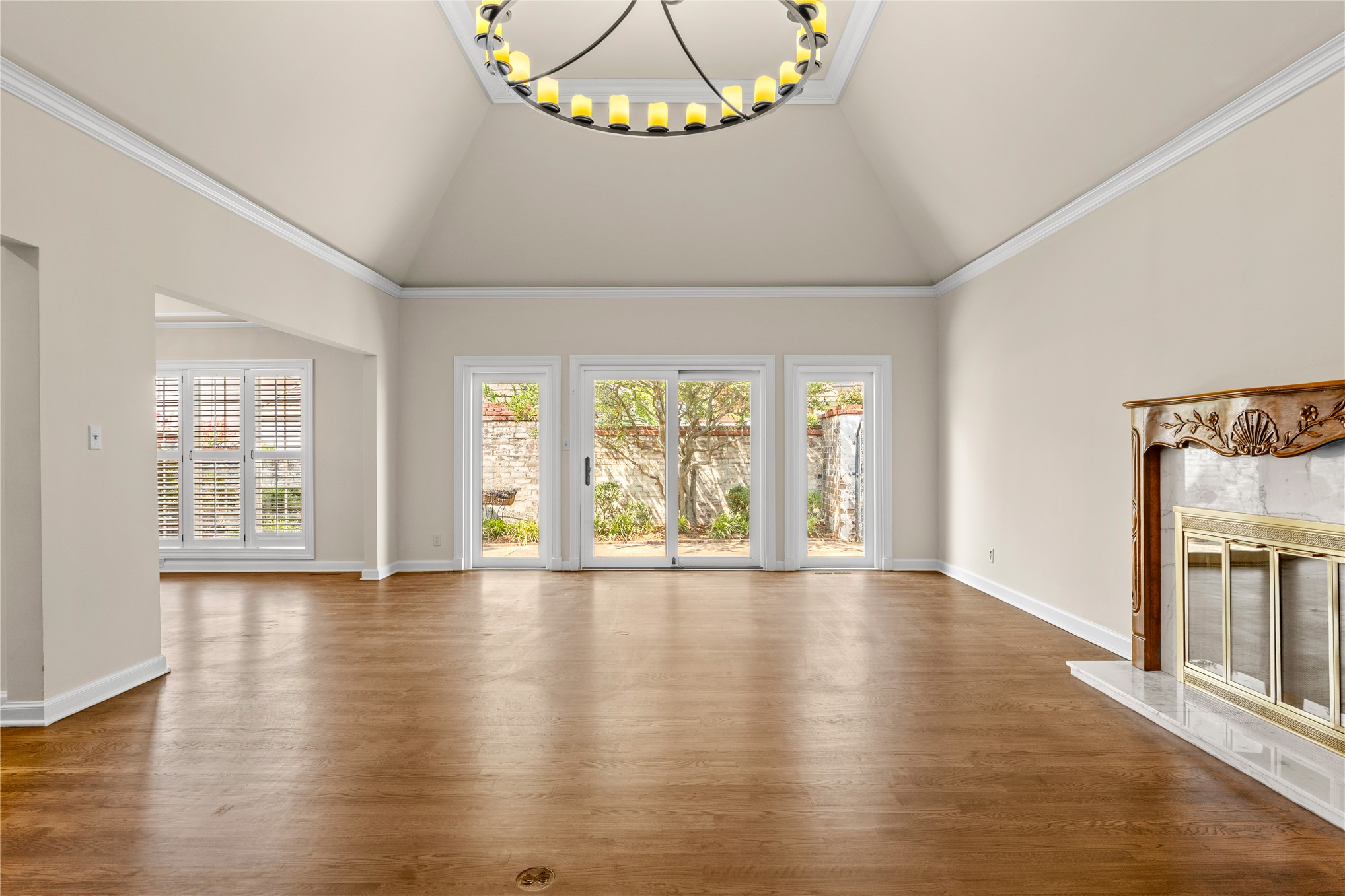 4807 S Yorktown Court Tulsa OK 74105