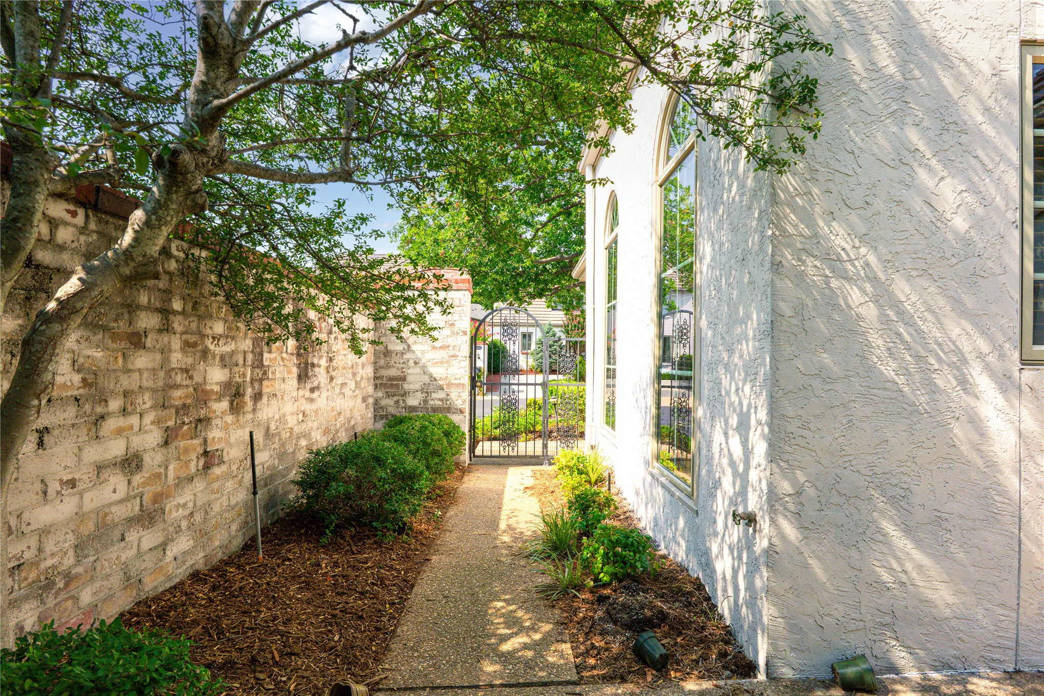 4807 S Yorktown Court Tulsa OK 74105