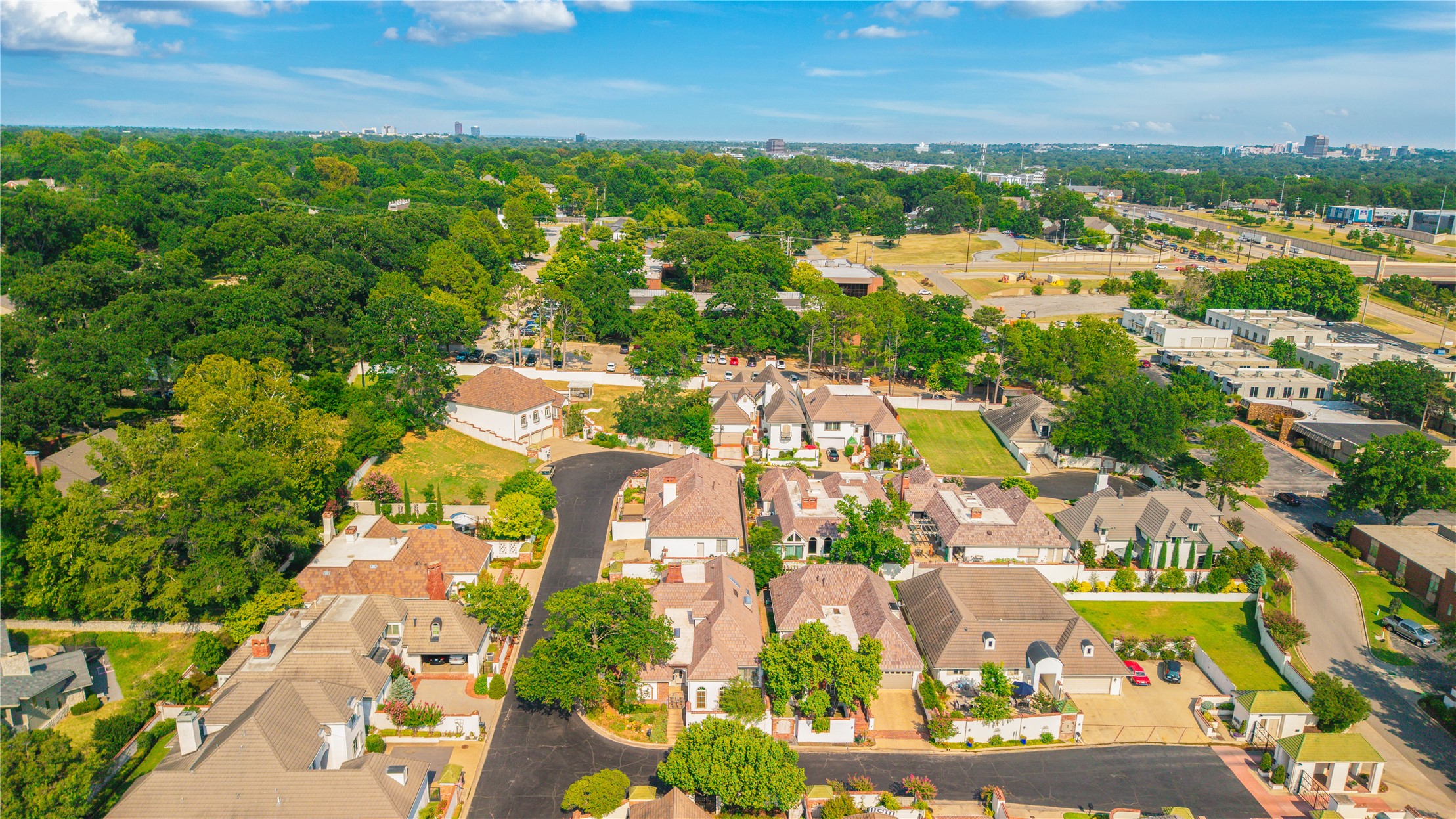 4807 S Yorktown Court Tulsa OK 74105