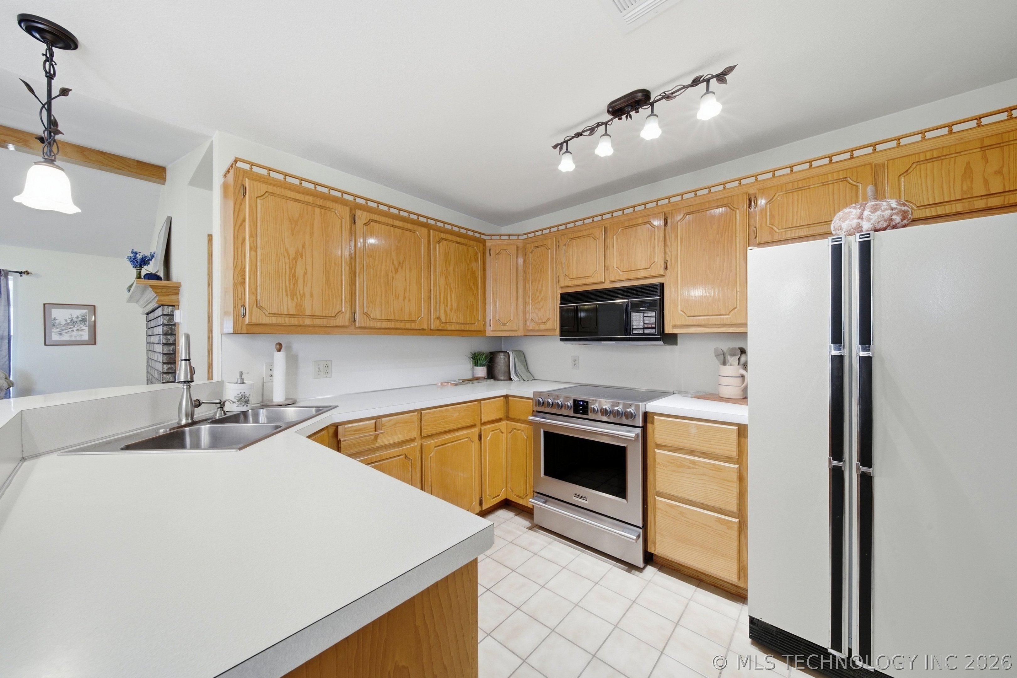 2301 Piney Point Avenue Okmulgee OK 74447