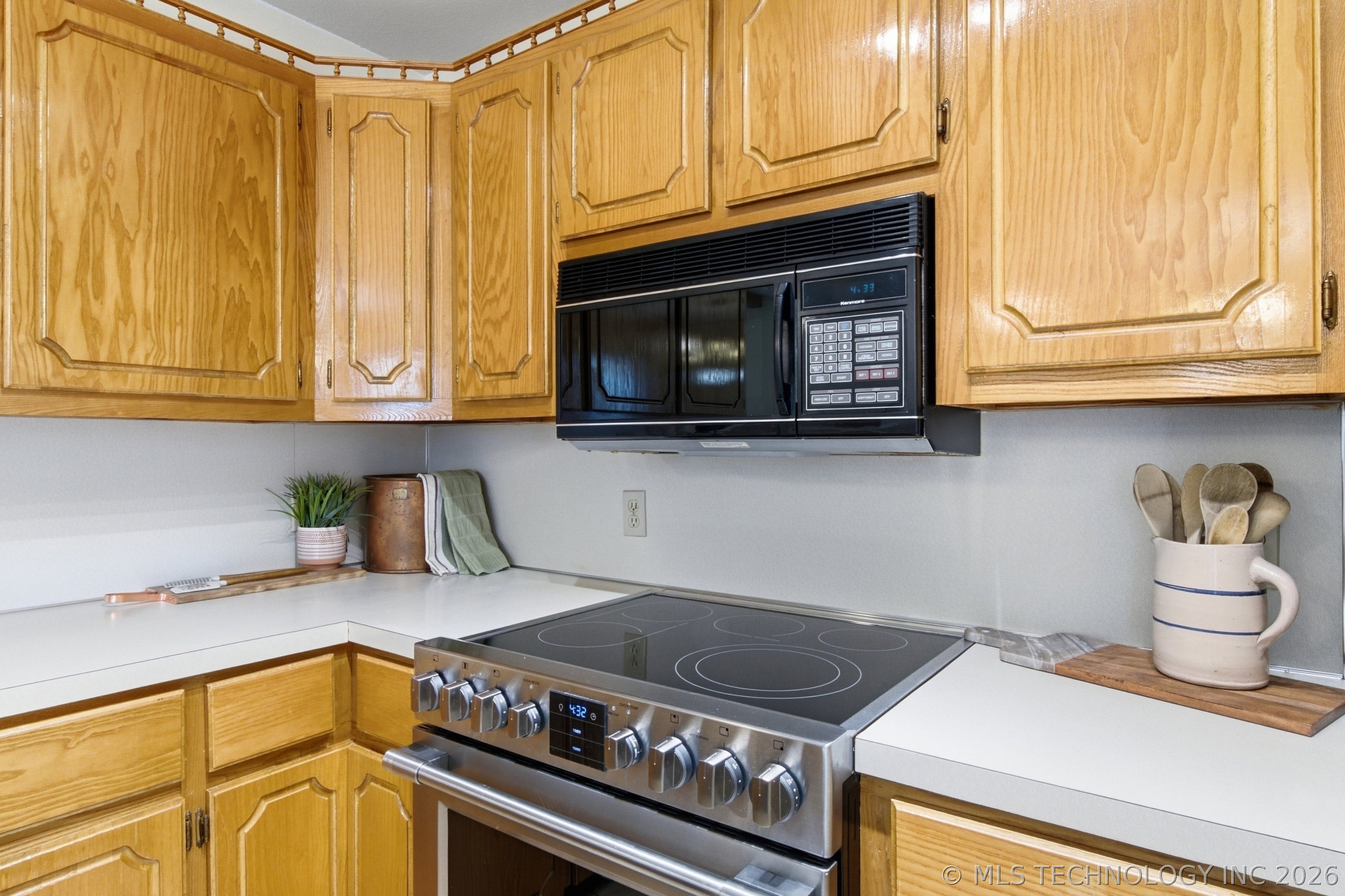 2301 Piney Point Avenue Okmulgee OK 74447