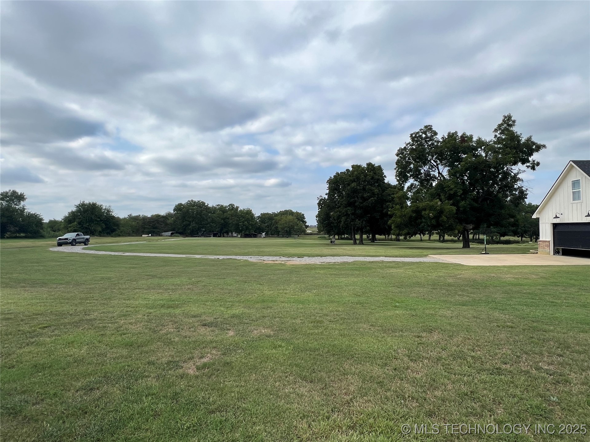 803 Silver Valley Road Durant OK 74701