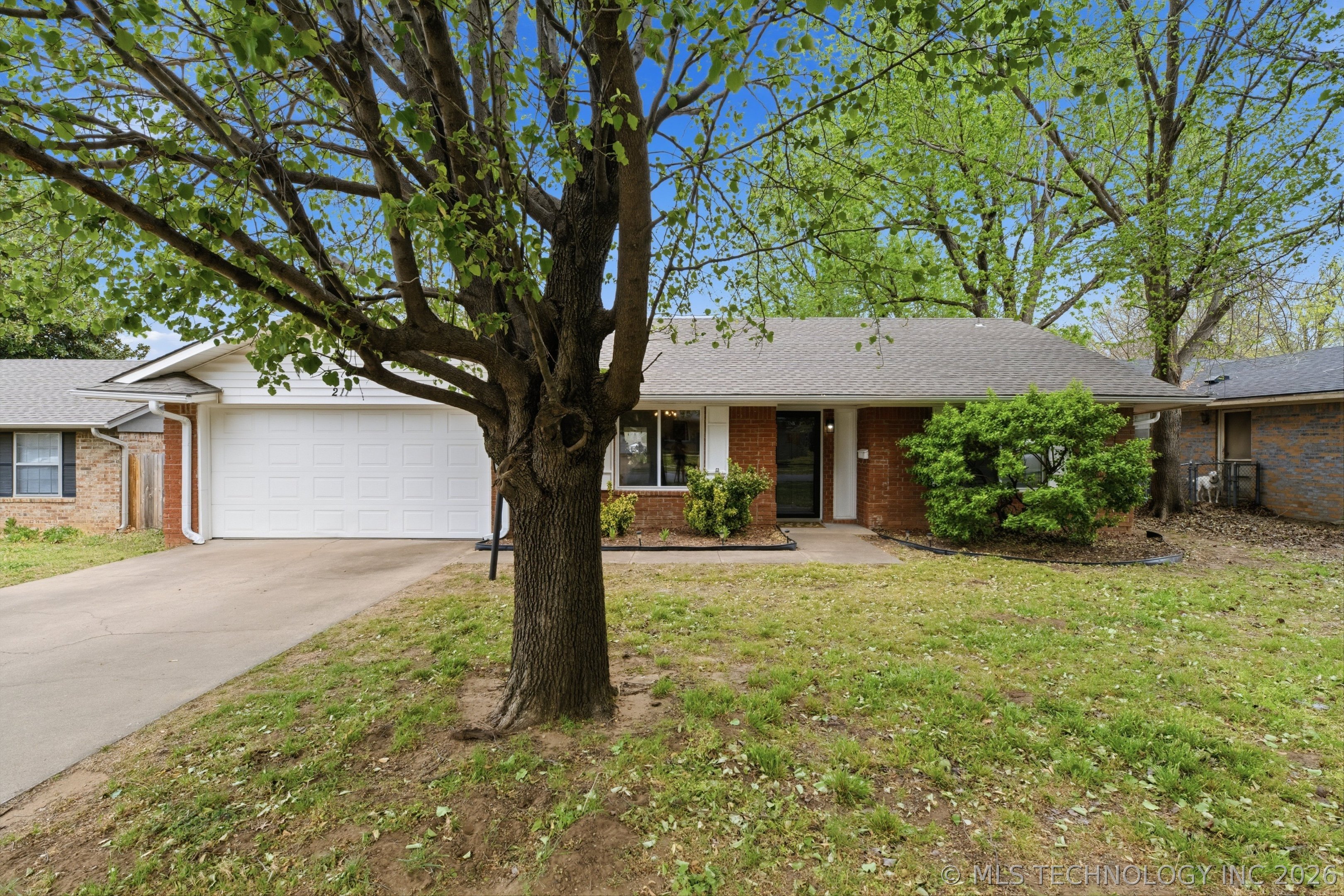 211 W 17th Street Owasso OK 74055