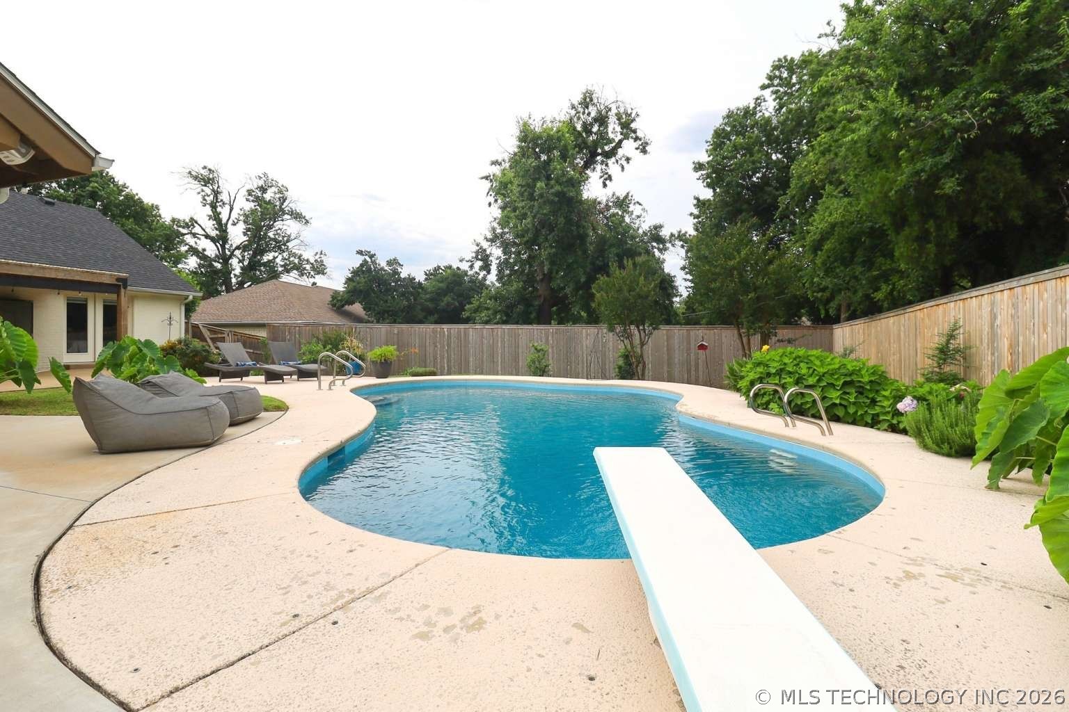 5230 Irvington Place Tulsa OK 74135