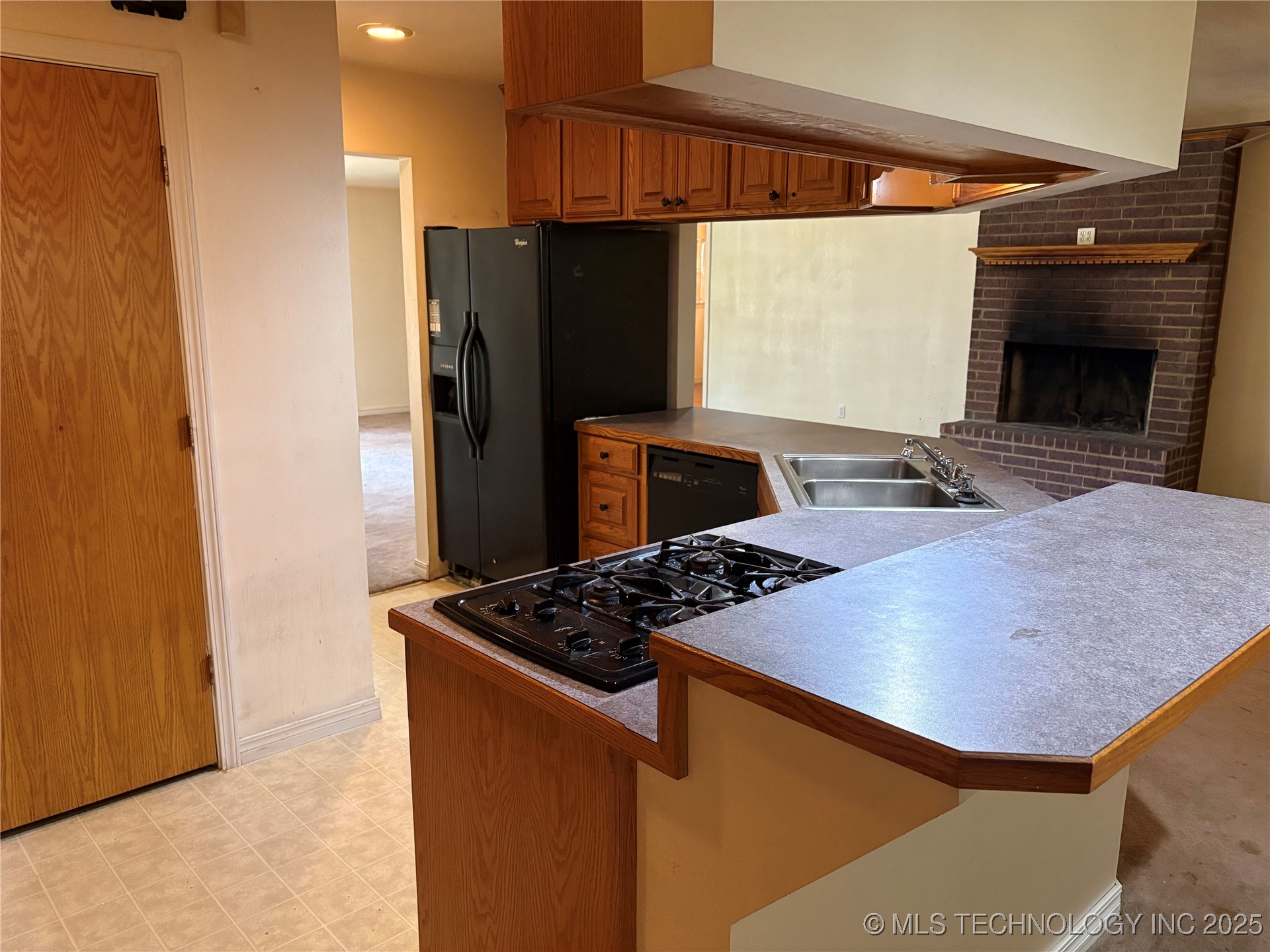 215 E Leecraft Colbert OK 74733