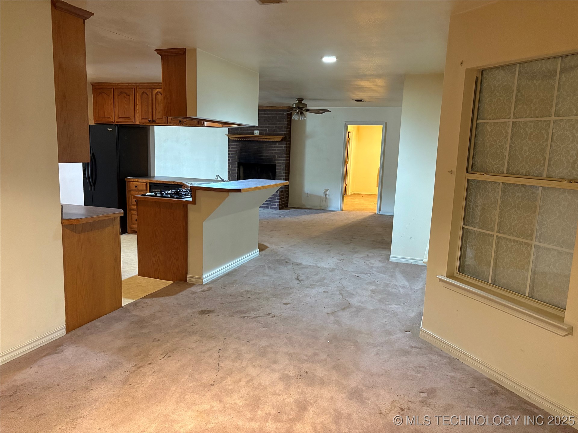 215 E Leecraft Colbert OK 74733