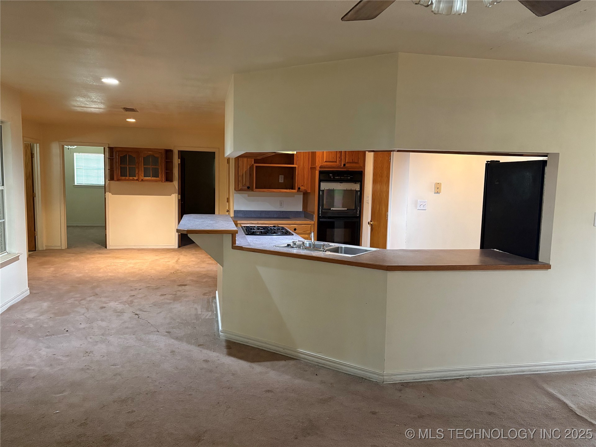 215 E Leecraft Colbert OK 74733