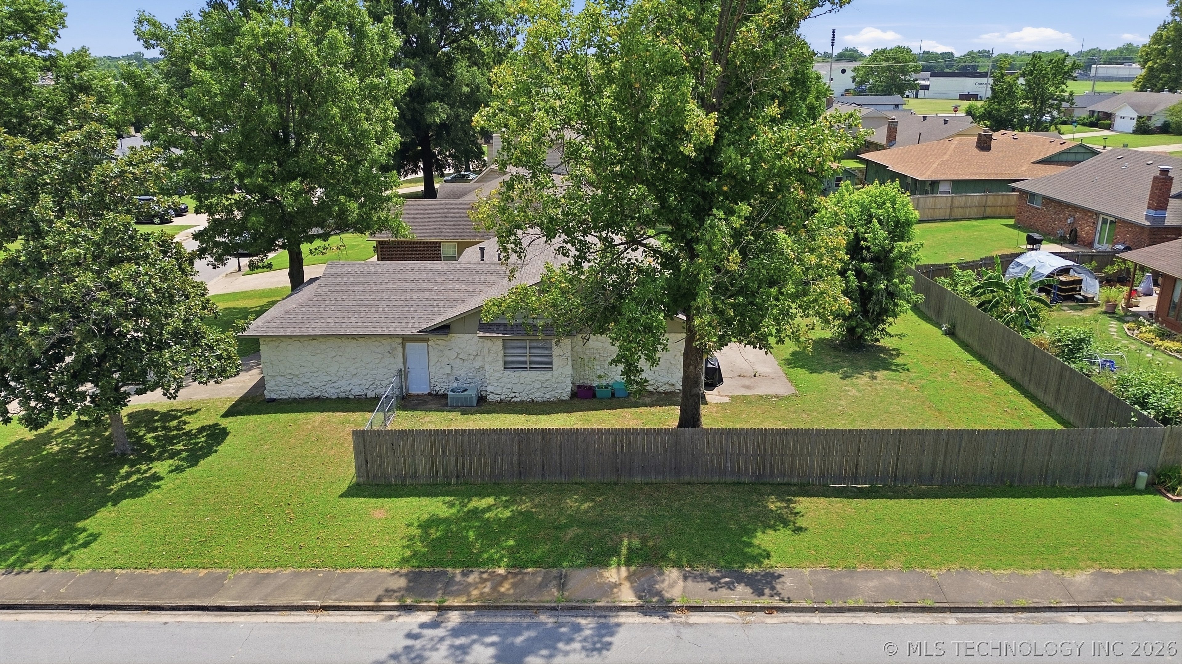 3300 S Ash Place Broken Arrow OK 74012