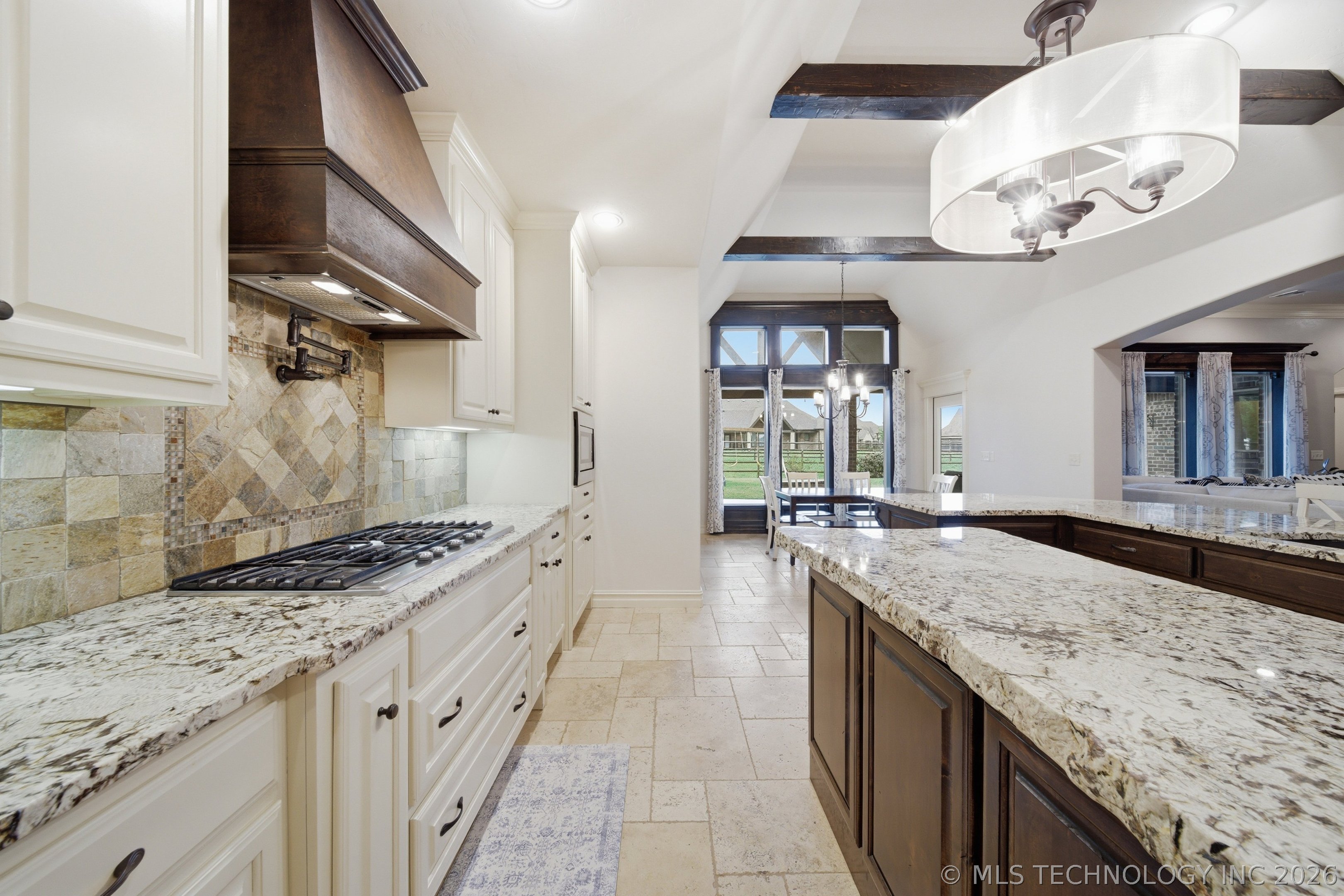 6302 N Twin Creeks Drive Owasso OK 74055