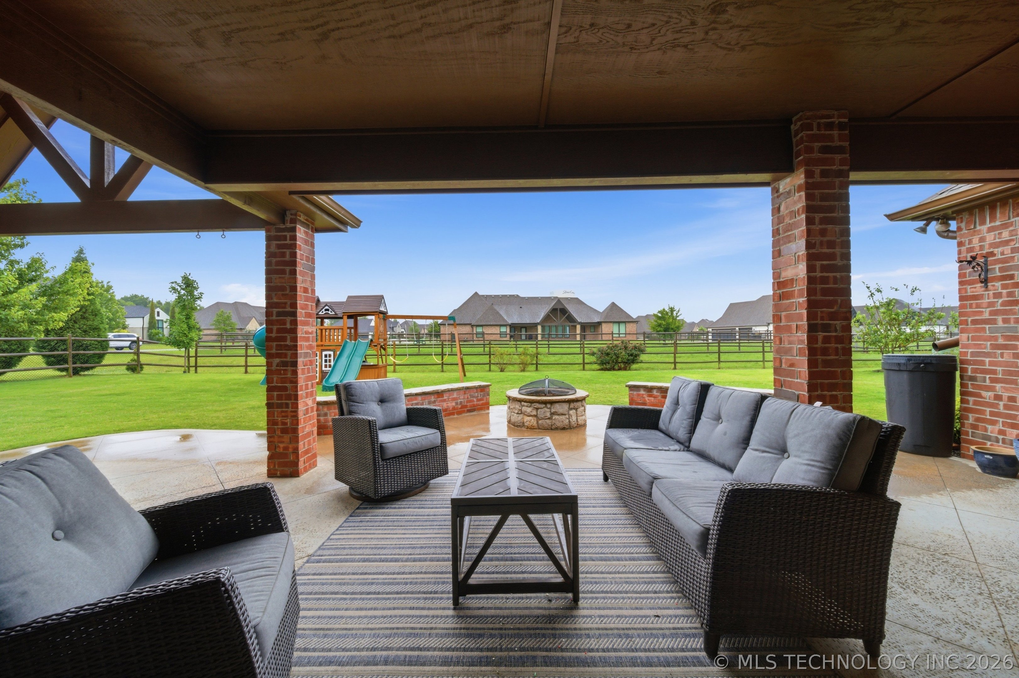 6302 N Twin Creeks Drive Owasso OK 74055