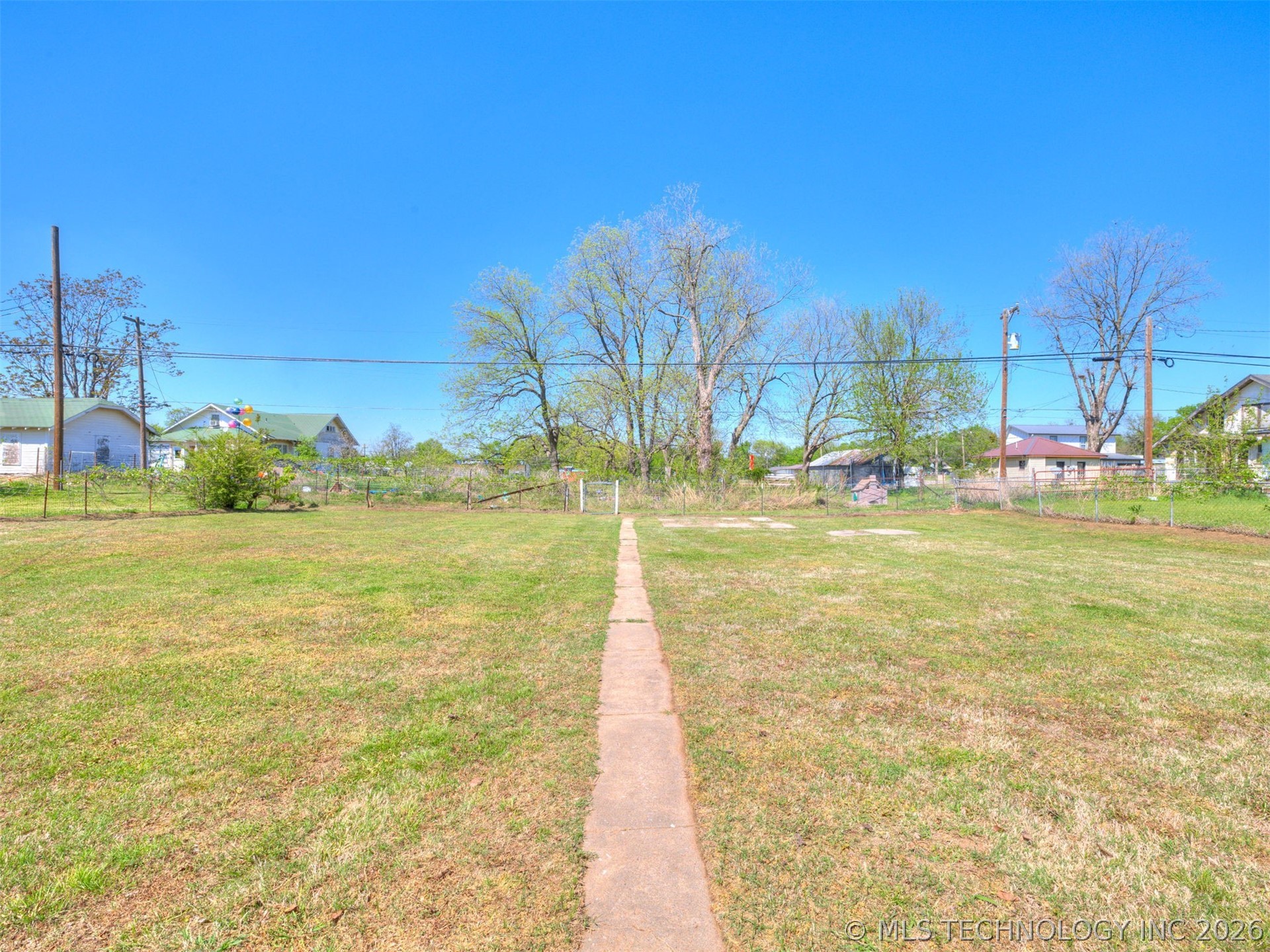 211 E 2nd Street Stroud OK 74079