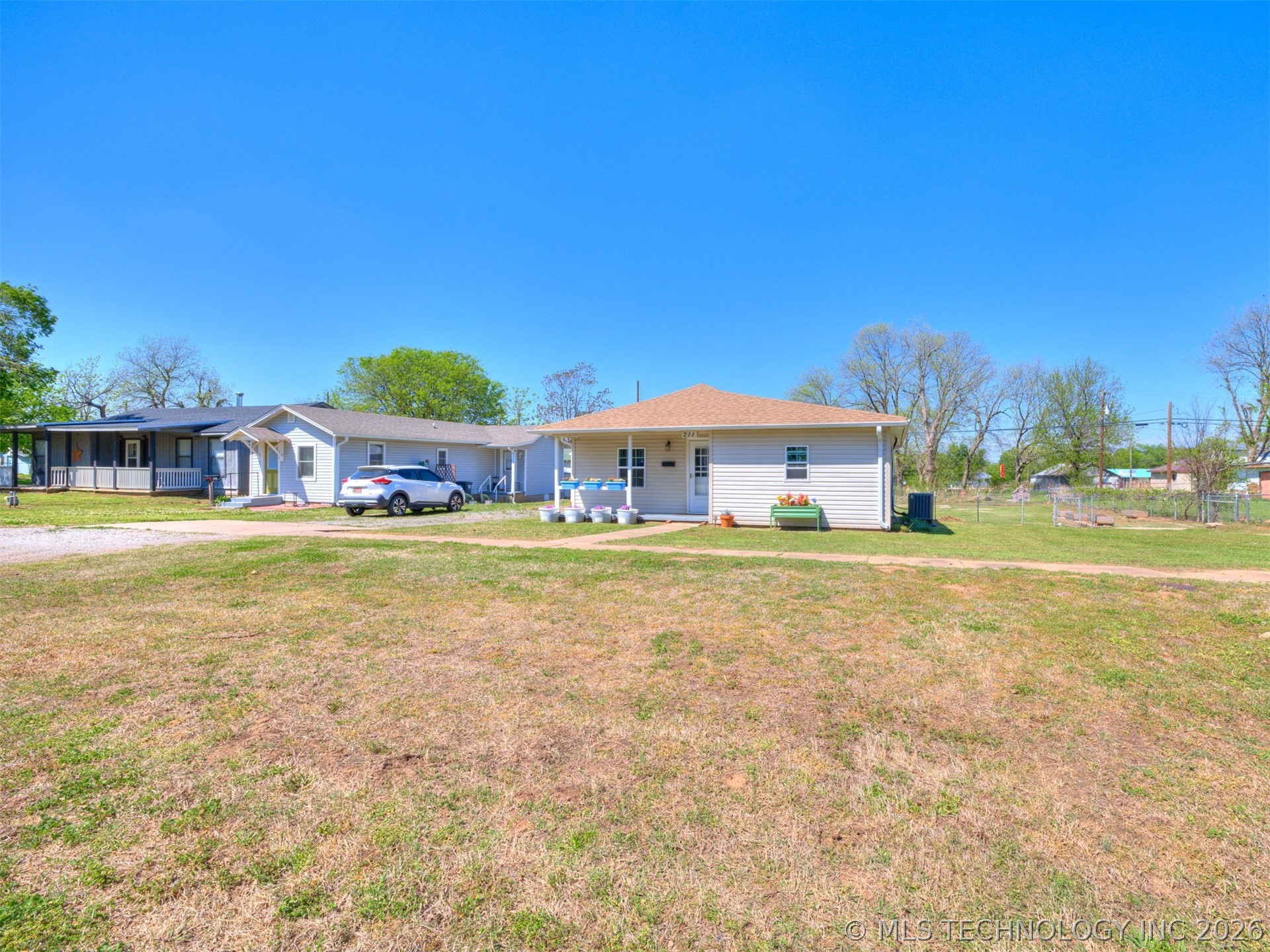 211 E 2nd Street Stroud OK 74079