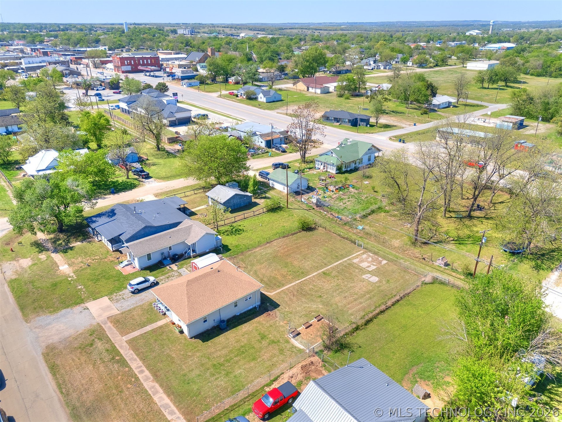 211 E 2nd Street Stroud OK 74079