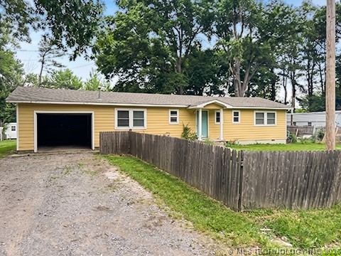 6174 E 83rd Street N Fort Gibson OK 74434