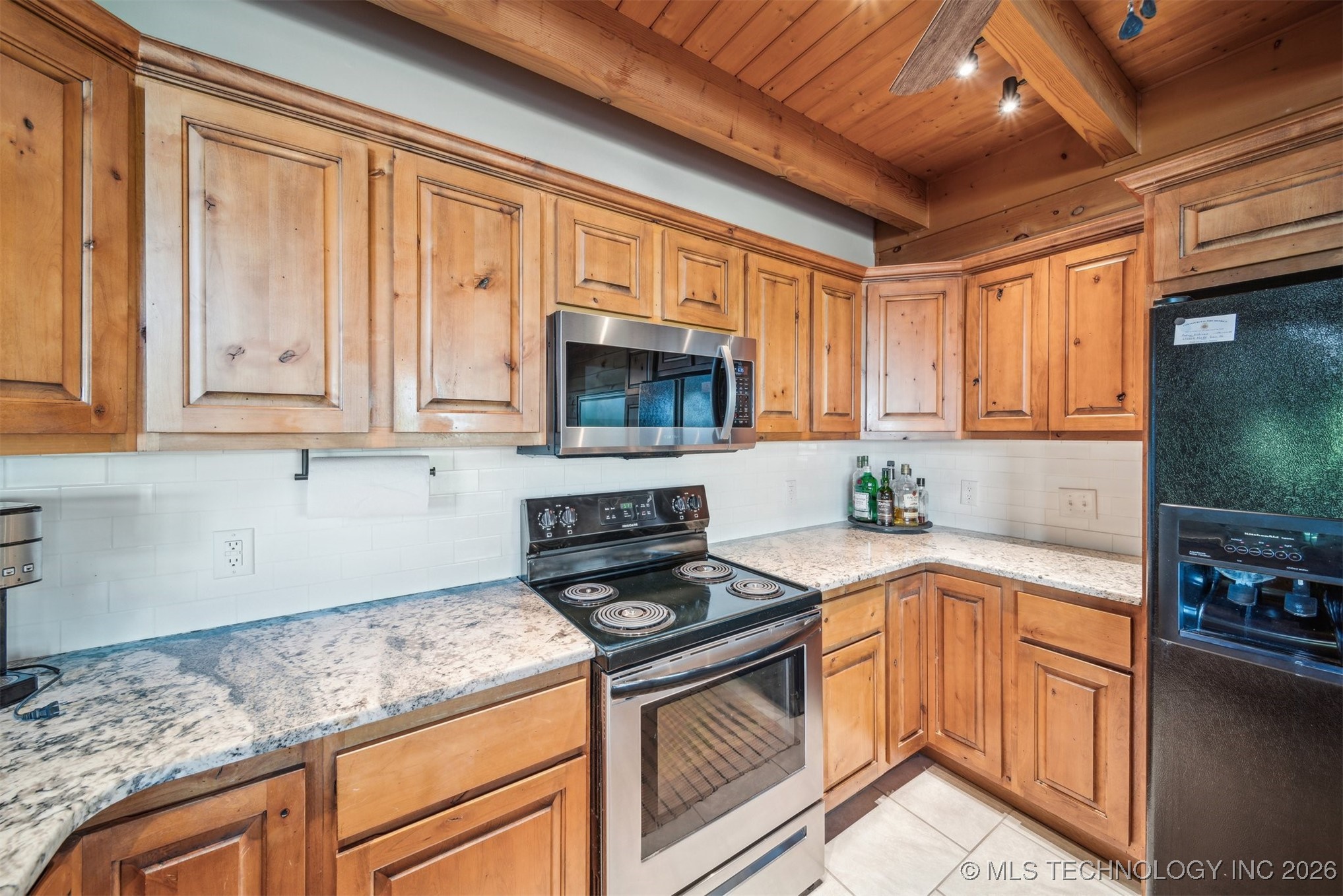 67250 E 260 Road Grove OK 74344